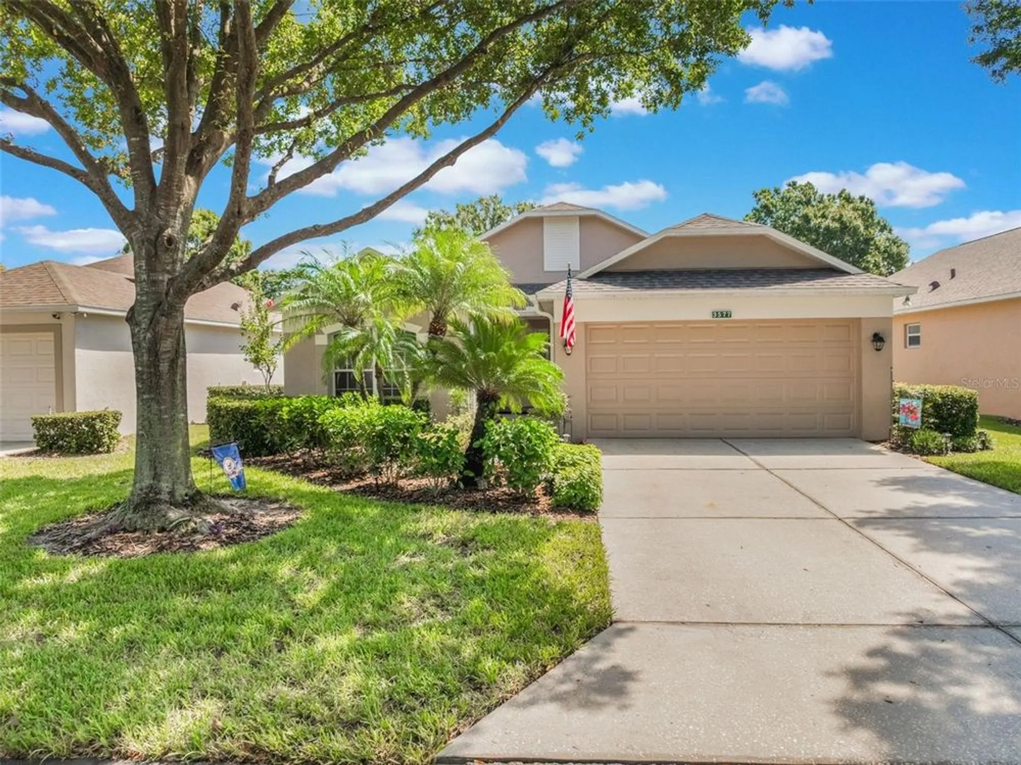 Property Slideshow image 1 of 52 | 3577 rollingbrook st, Clermont, FL, 34711