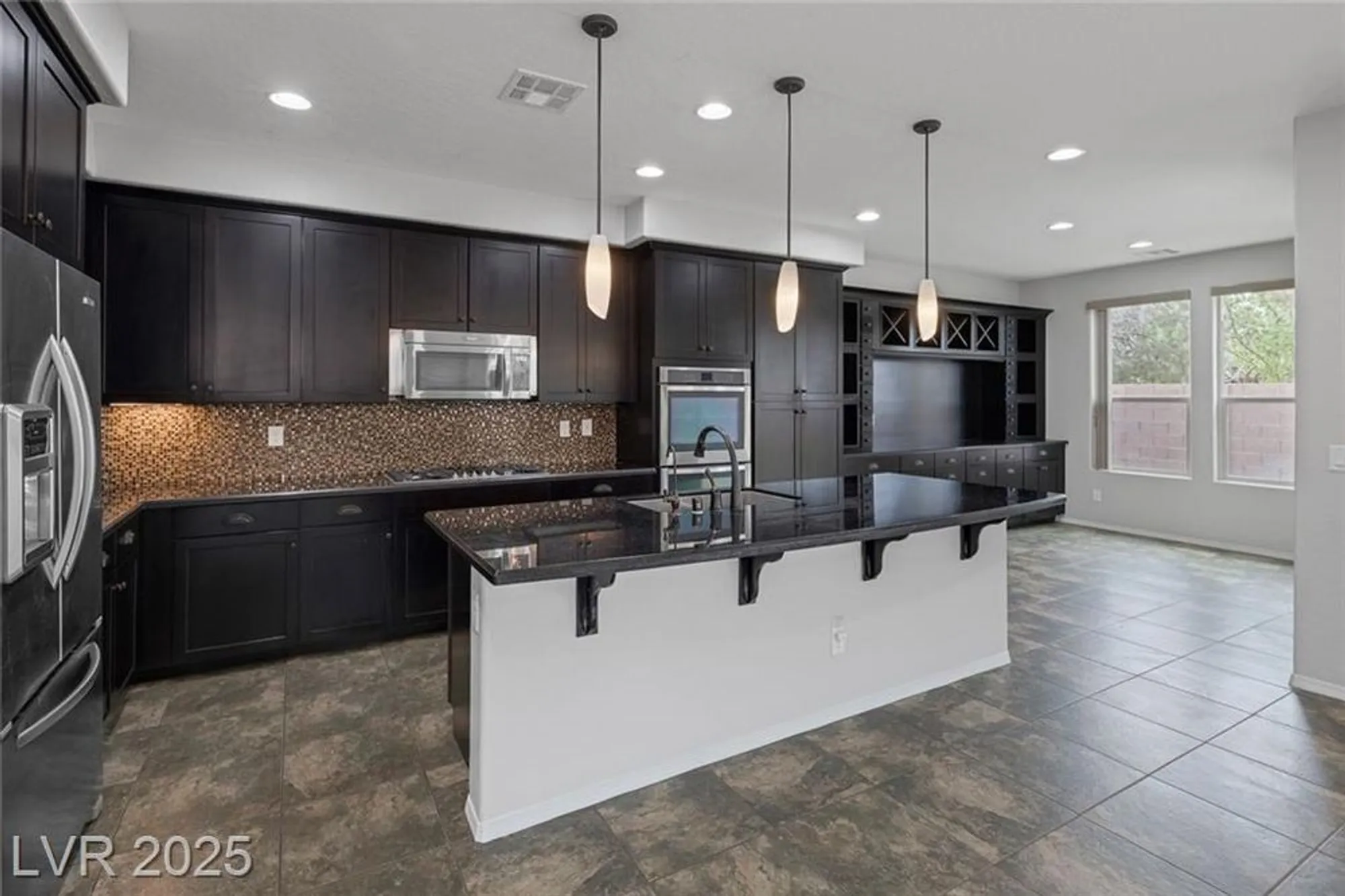 Property Slideshow image 13 of 32 | 5625 galivan vista st, North Las Vegas, NV, 89081