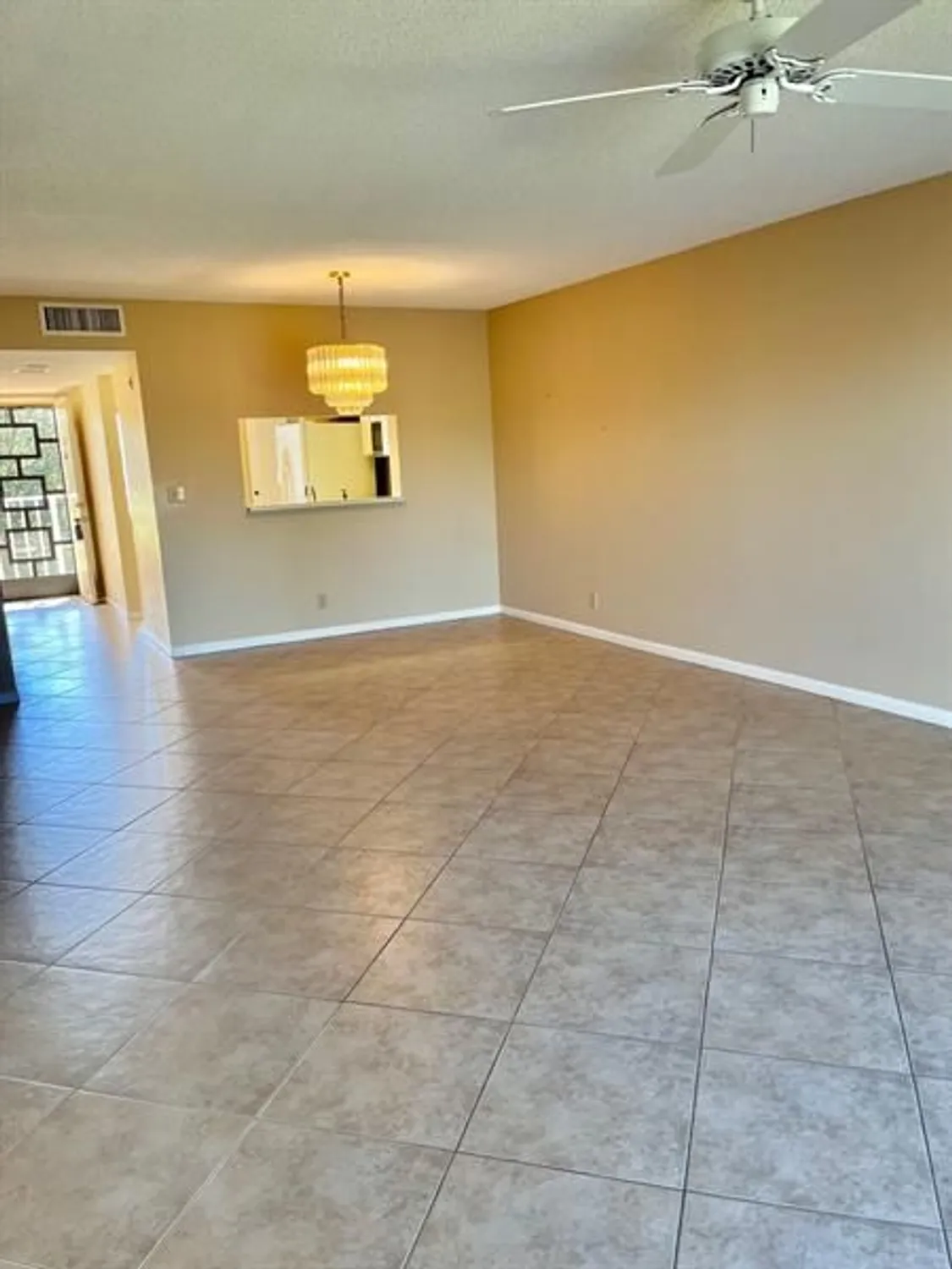 Property Slideshow image 20 of 71 | 7351 kinghurst dr 302, Delray Beach, FL, 33446