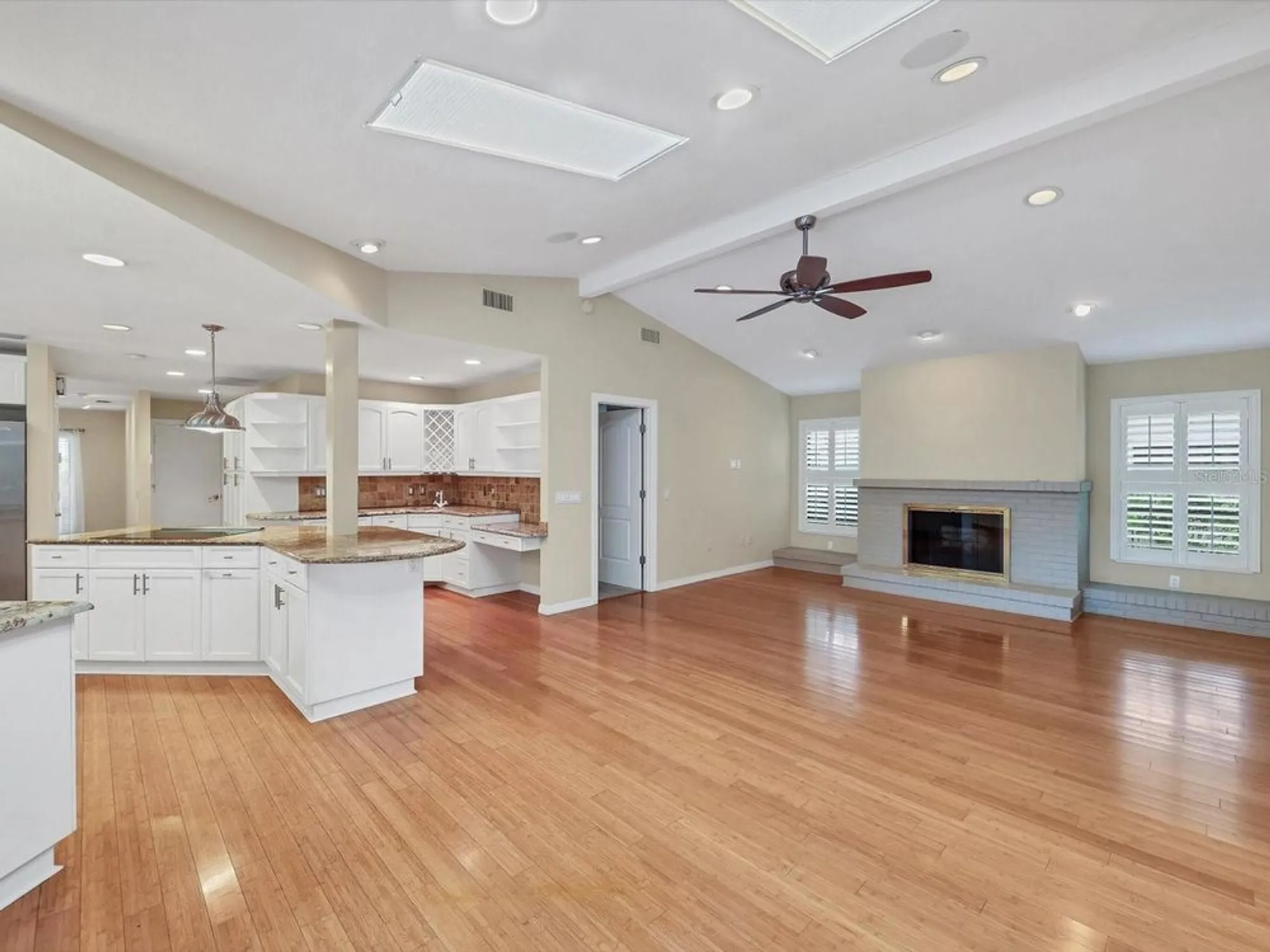 Property Slideshow image 16 of 46 | 1612 pine harrier cir, Sarasota, FL, 34231