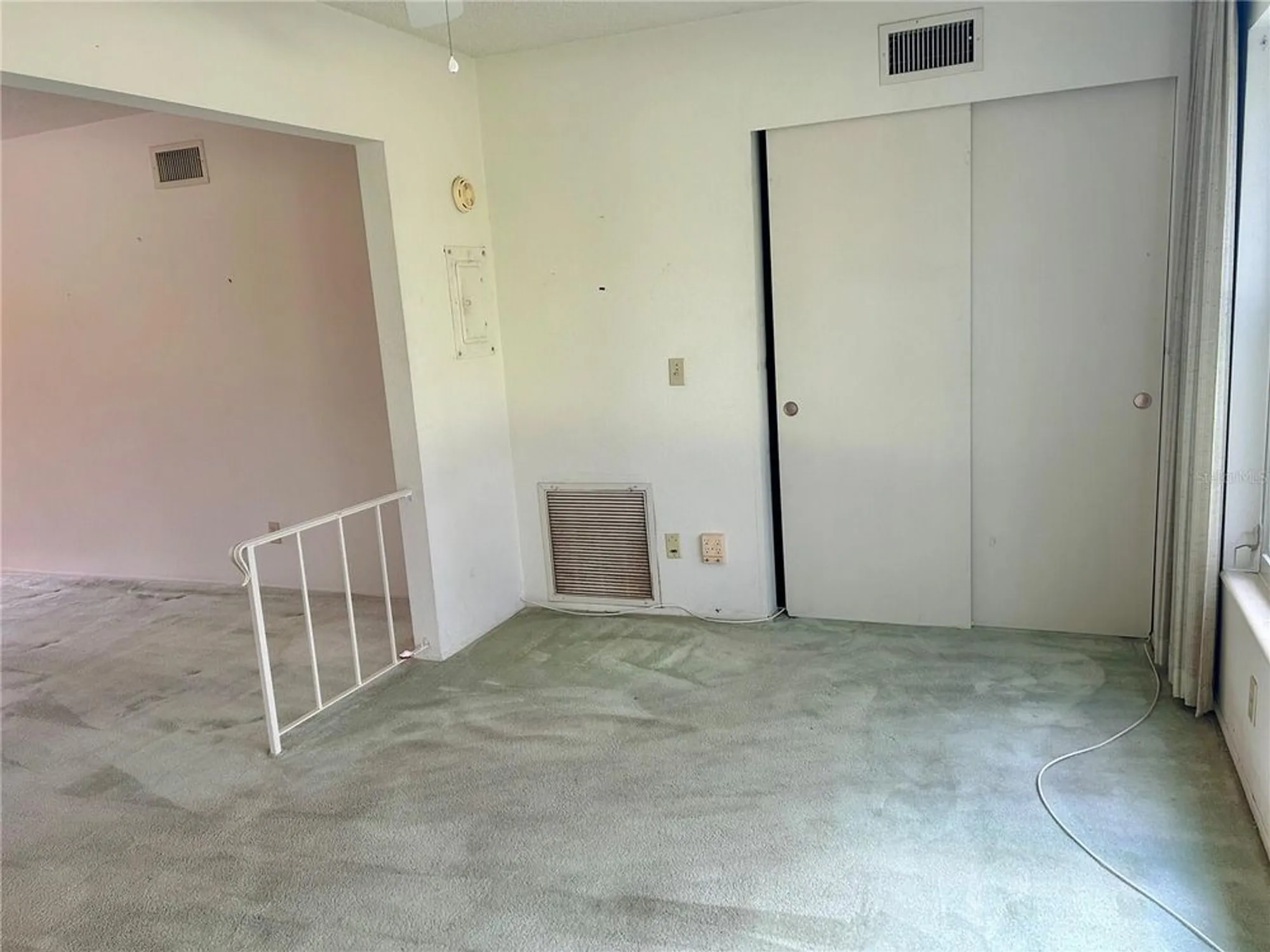 Property Slideshow image 17 of 57 | 2350 haitian dr 60, Clearwater, FL, 33763