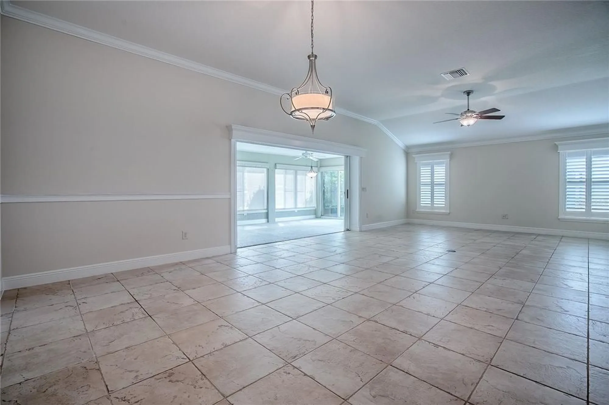 Property Slideshow image 28 of 73 | 527 beville pl, The Villages, FL, 32163
