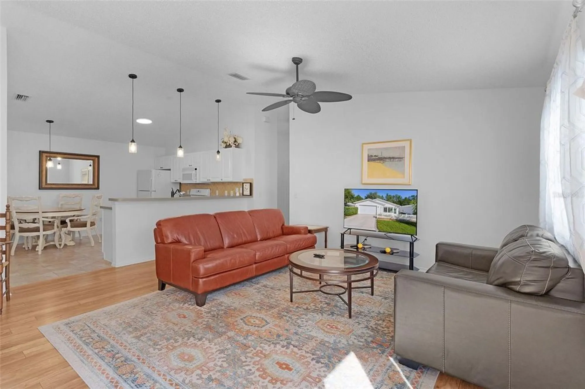 Property Slideshow image 4 of 38 | 297 emmalee pl, The Villages, FL, 32162