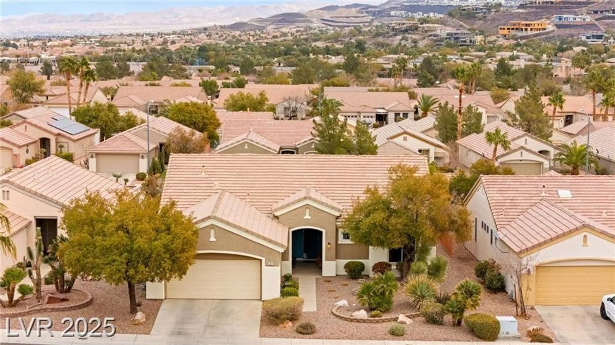 Property Slideshow image 57 of 71 | 482 bonnie brook pl, Henderson, NV, 89012
