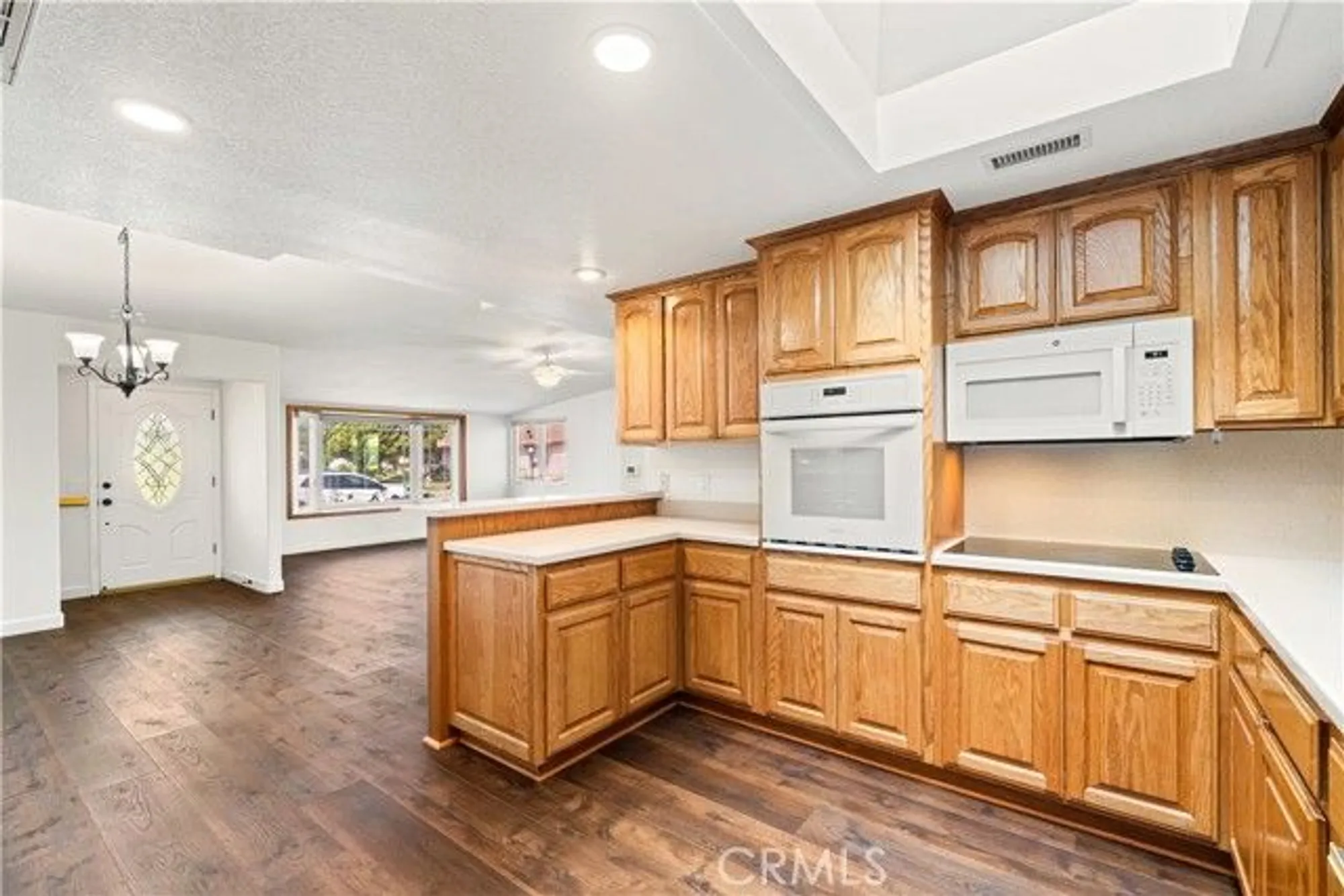 Property Slideshow image 18 of 38 | 1560 interlachen rd, Seal Beach, CA, 90740