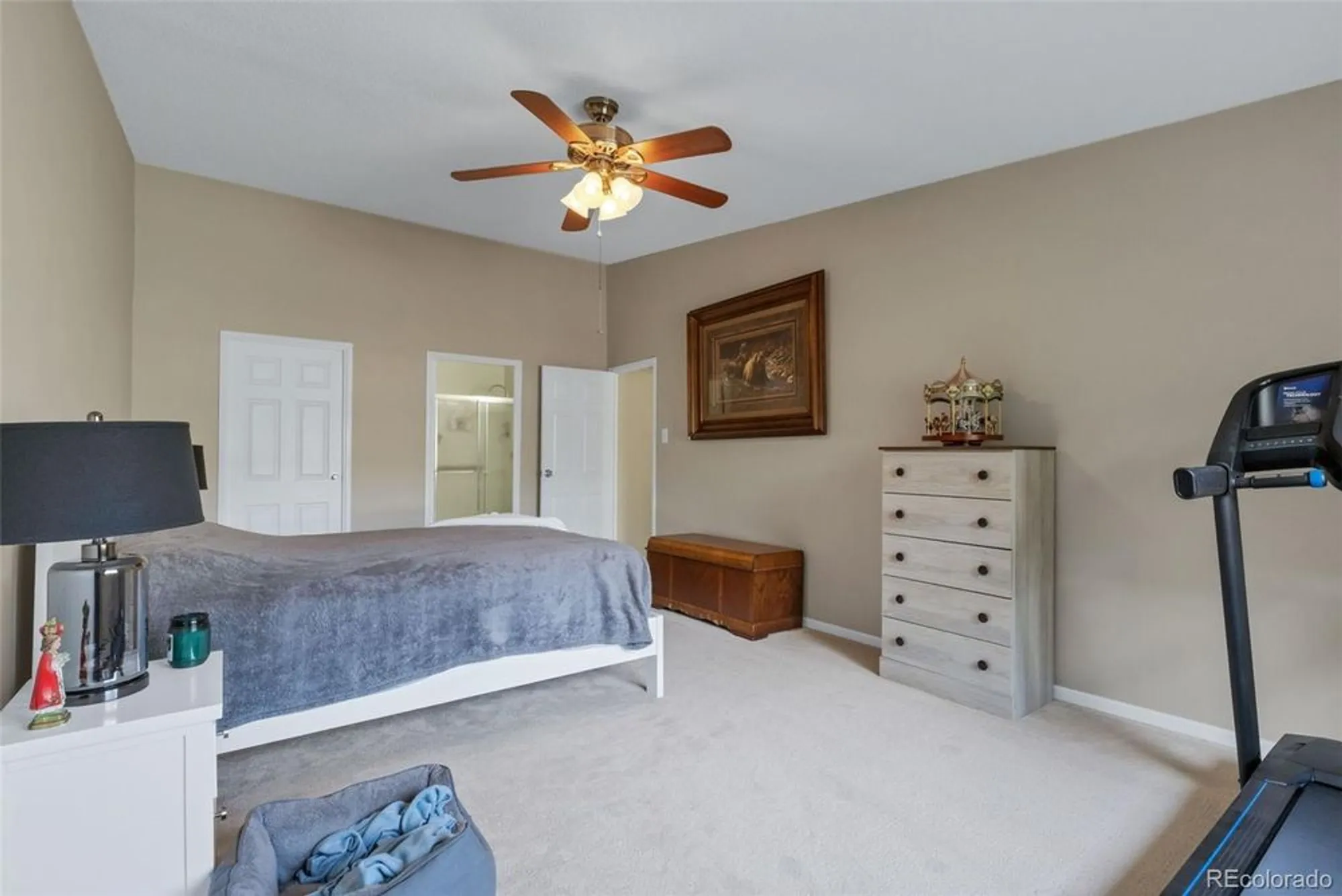 Property Slideshow image 13 of 39 | 13635 e bates ave apt 404, Aurora, CO, 80014