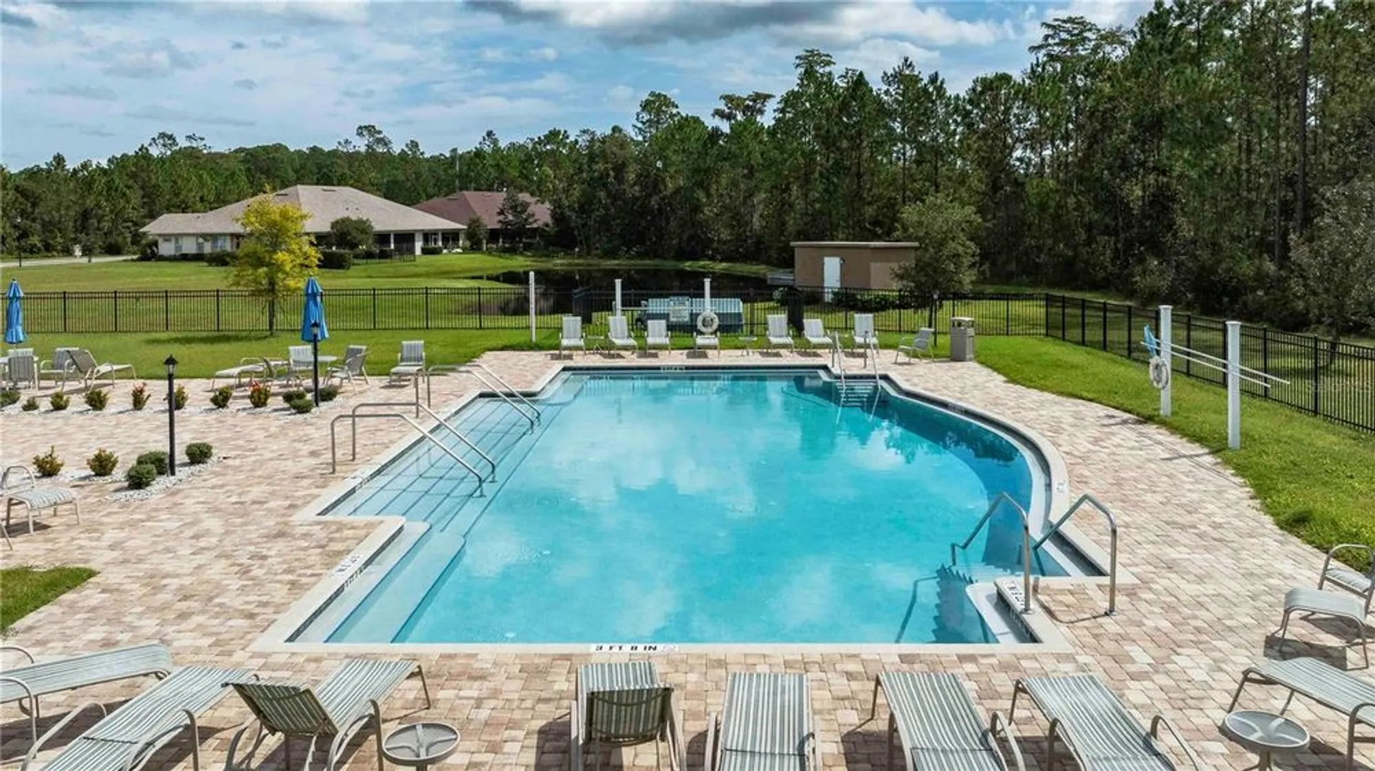 Property Slideshow image 39 of 42 | 12 huntington pl, Ormond Beach, FL, 32174