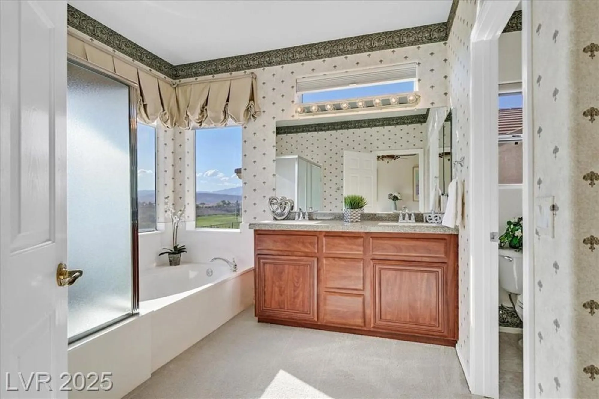 Property Slideshow image 31 of 63 | 1749 warrington dr, Henderson, NV, 89052