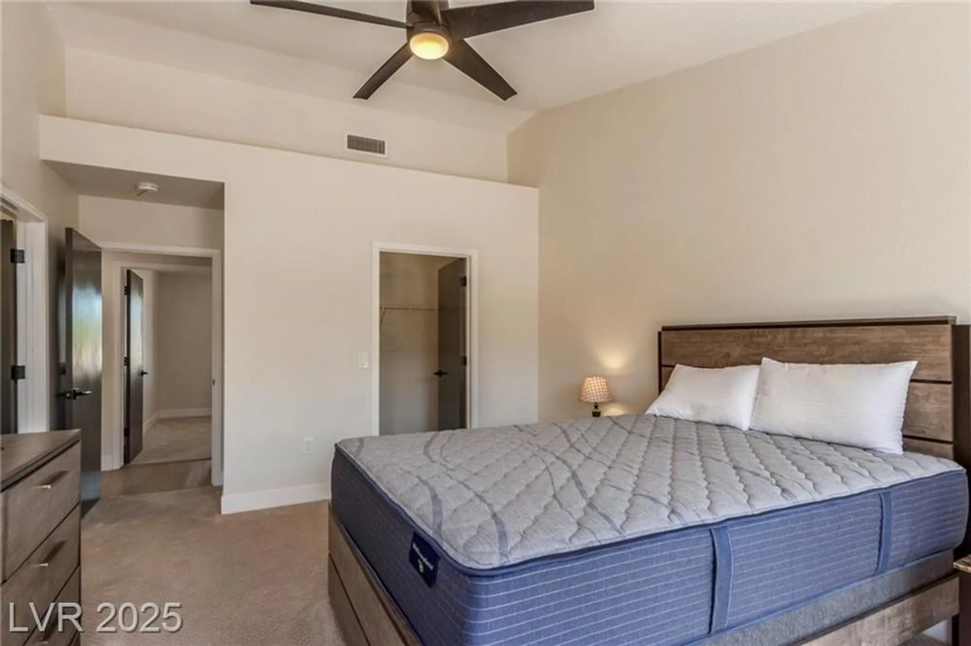 Property Slideshow image 22 of 42 | 8705 villa ridge dr, Las Vegas, NV, 89134