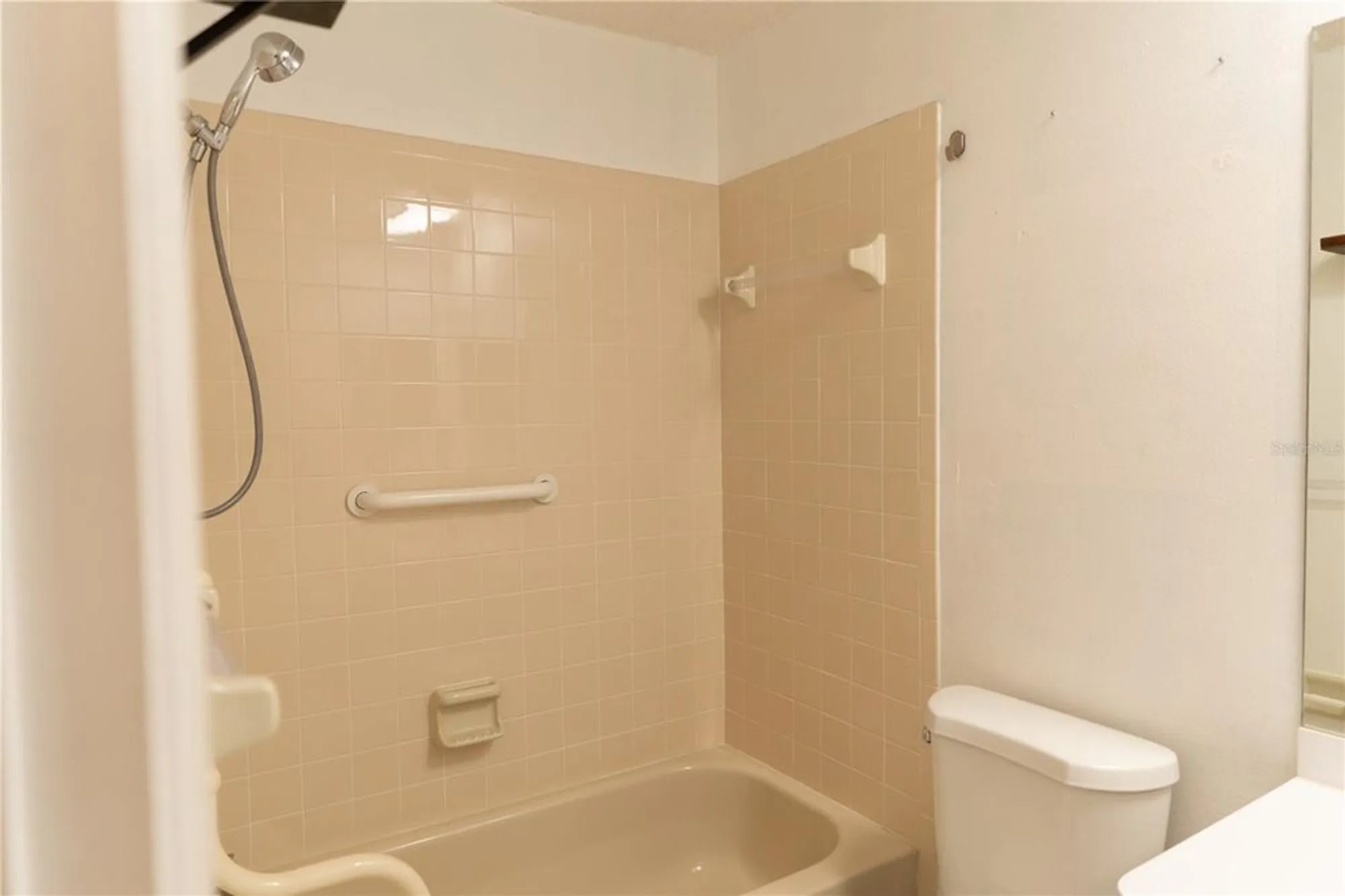 Property Slideshow image 12 of 27 | 6516 remus dr, New Port Richey, FL, 34653