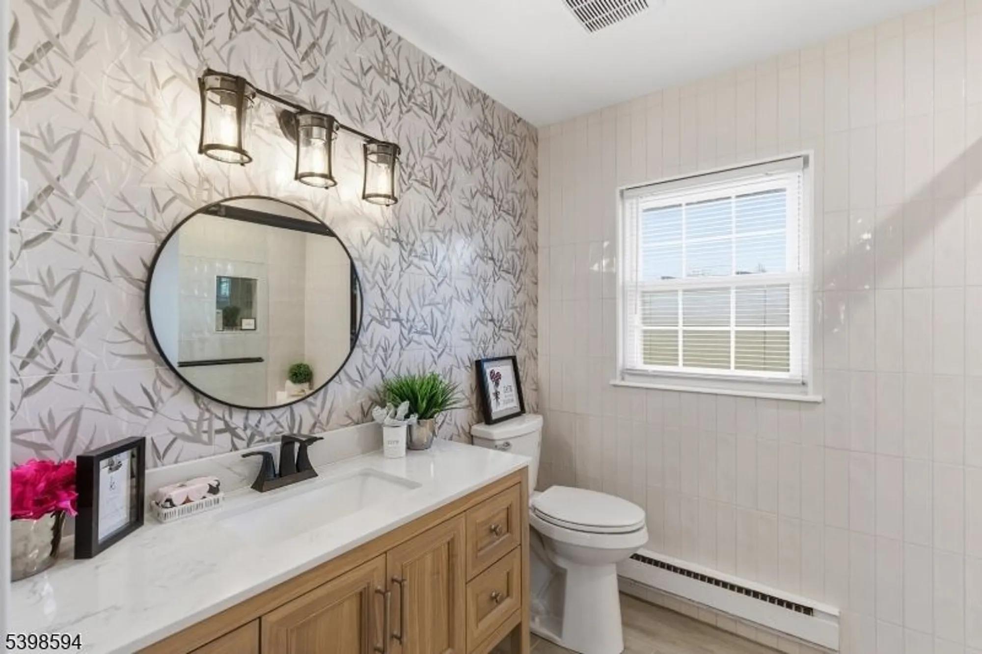 Property Slideshow image 12 of 25 | 1015 aberdeen dr a, Lakewood Twp., NJ, 08701