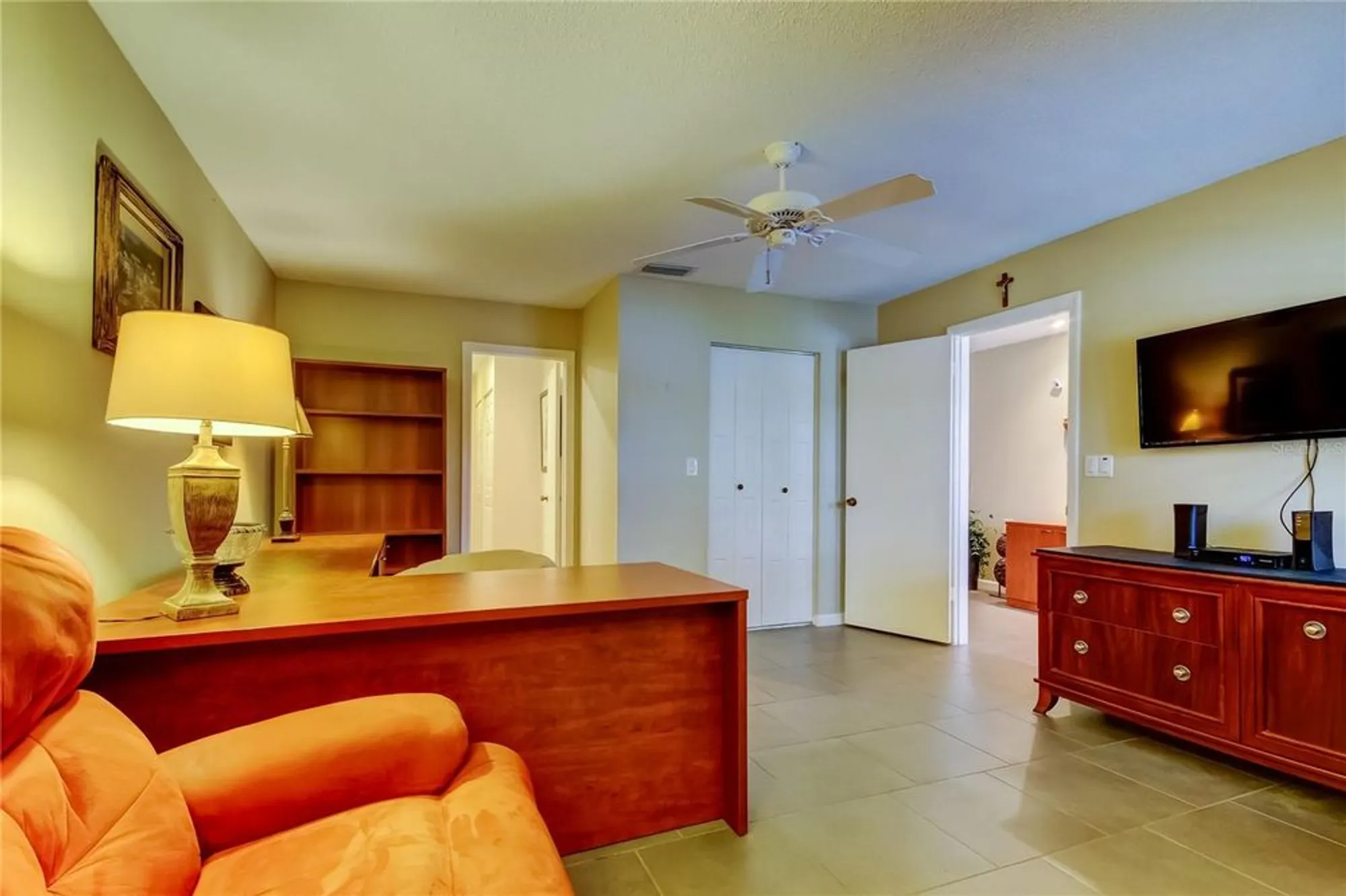 Property Slideshow image 43 of 77 | 329 club manor dr, Sun City Center, FL, 33573