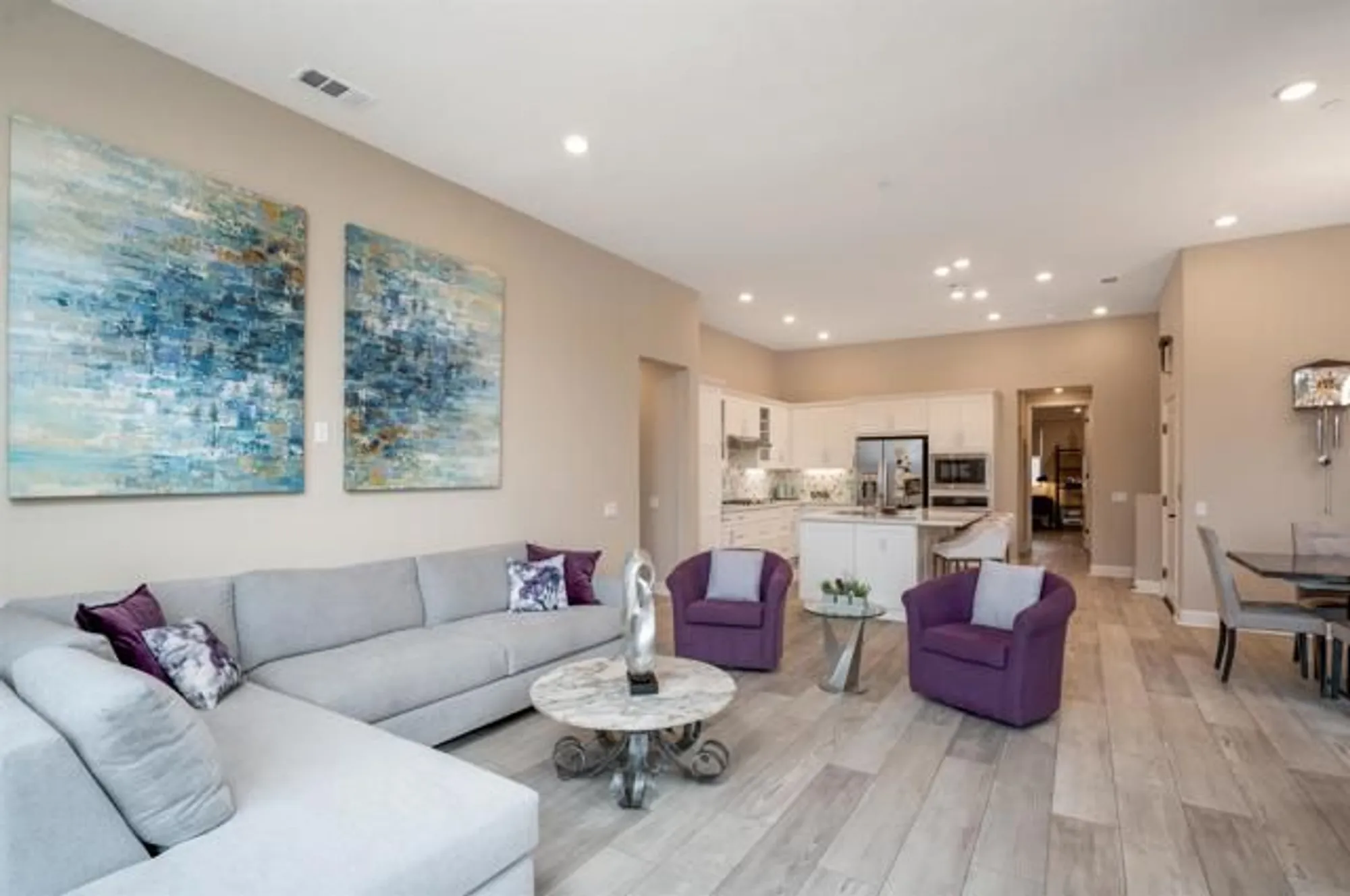 Property Slideshow image 16 of 41 | 16750 coyote bush dr 108, San Diego, CA, 92127