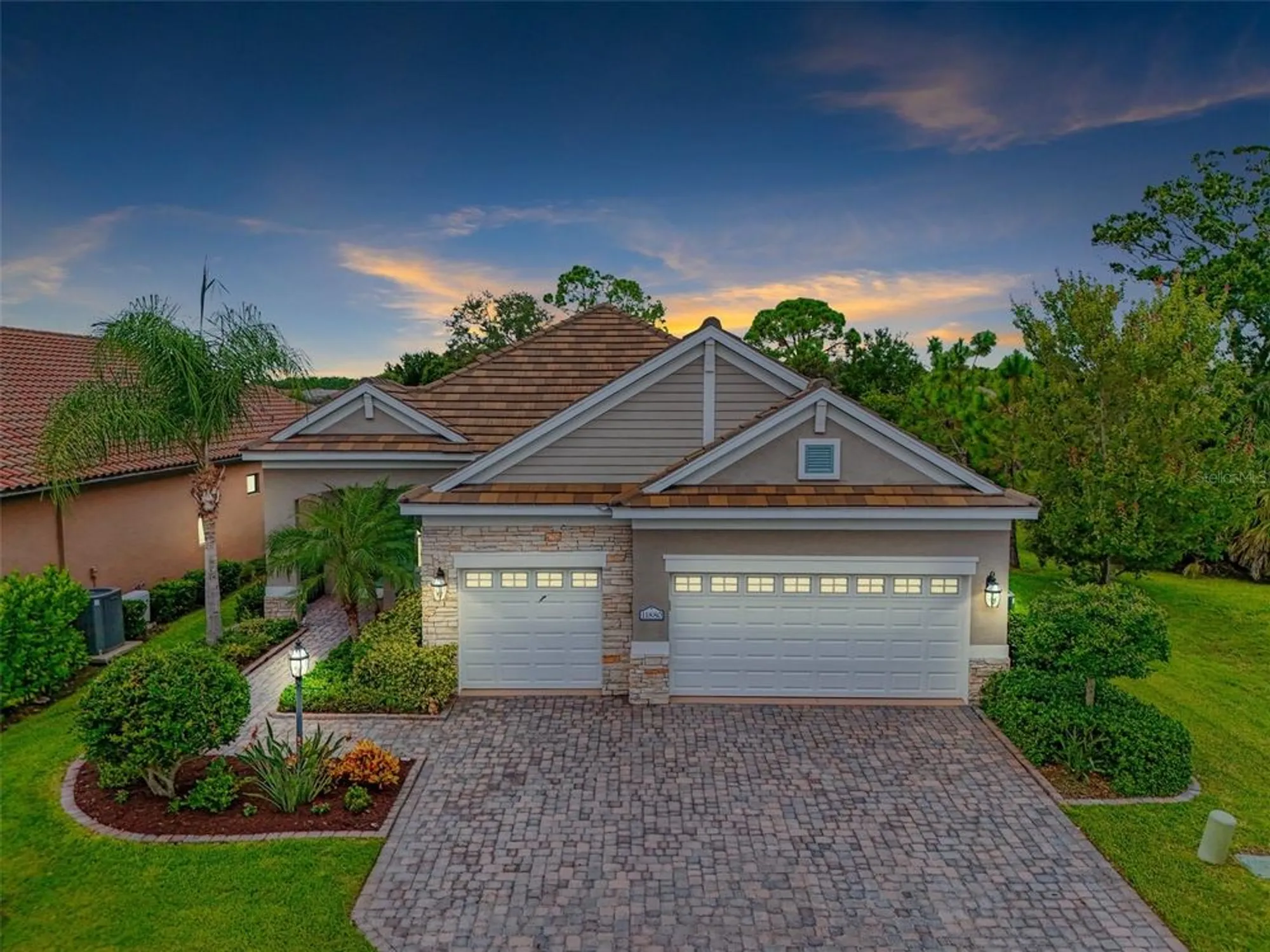Property Slideshow image 1 of 90 | 11880 hunters creek rd, Venice, FL, 34293