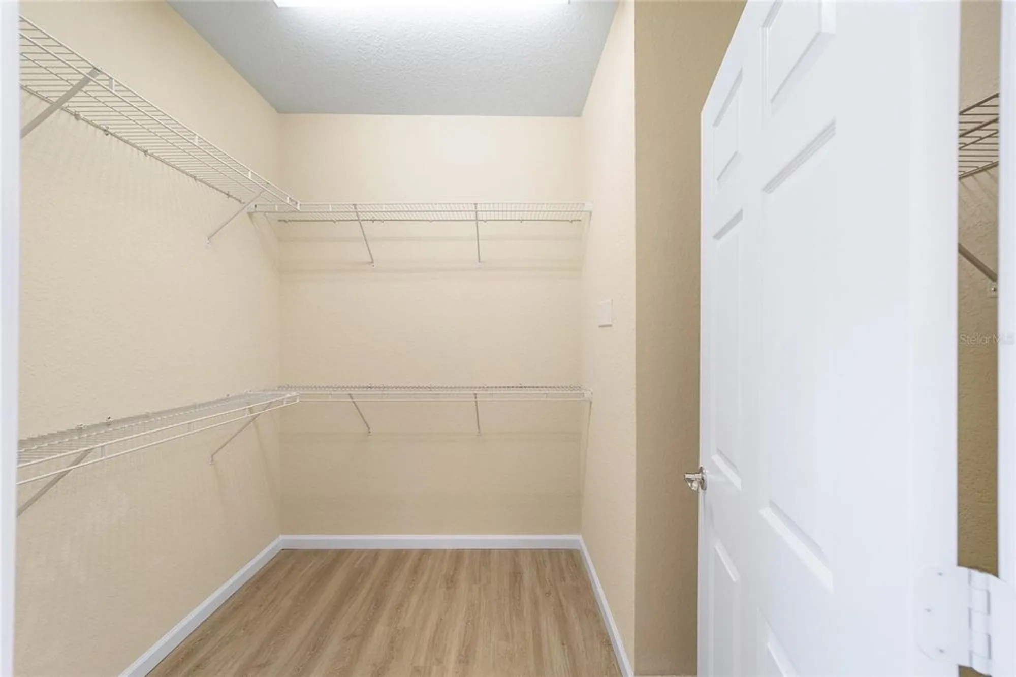 Property Slideshow image 23 of 53 | 9119 sw 70th loop, Ocala, FL, 34481