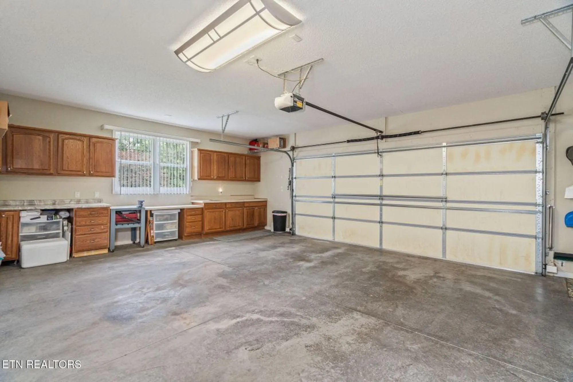 Property Slideshow image 36 of 45 | 12 dewsbury ter, Crossville, TN, 38558