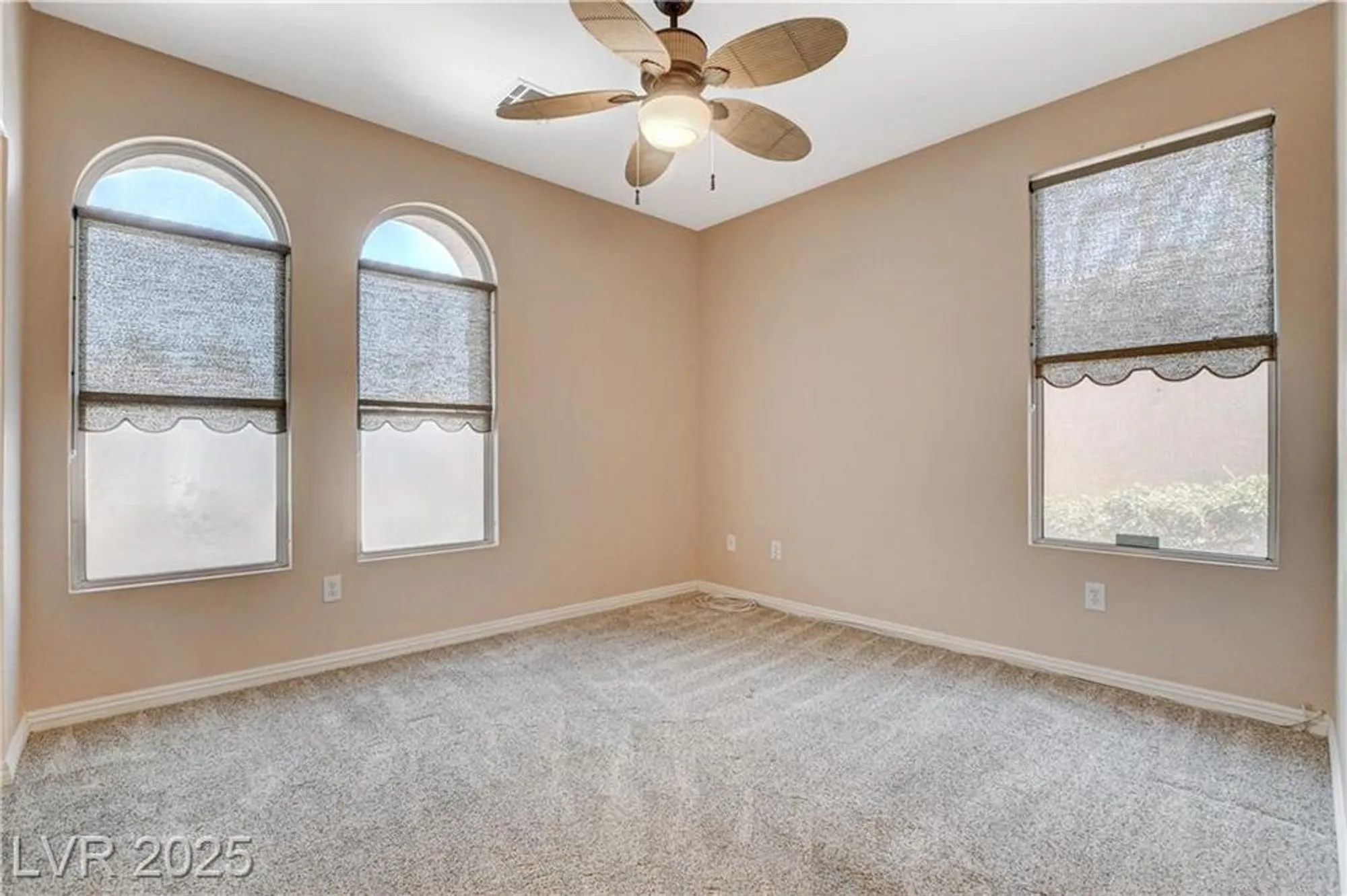 Property Slideshow image 38 of 83 | 10255 riva de angelo ave, Las Vegas, NV, 89135