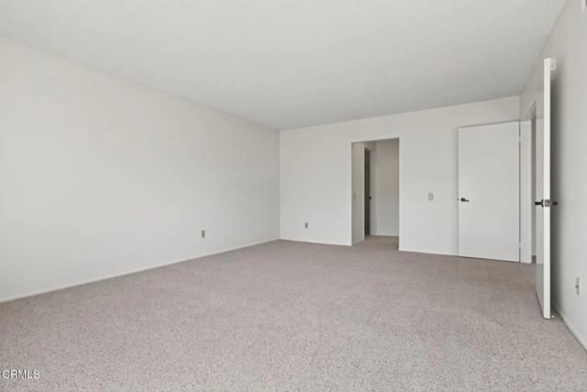 Property Slideshow image 28 of 52 | 17164 village 17, Camarillo, CA, 93012