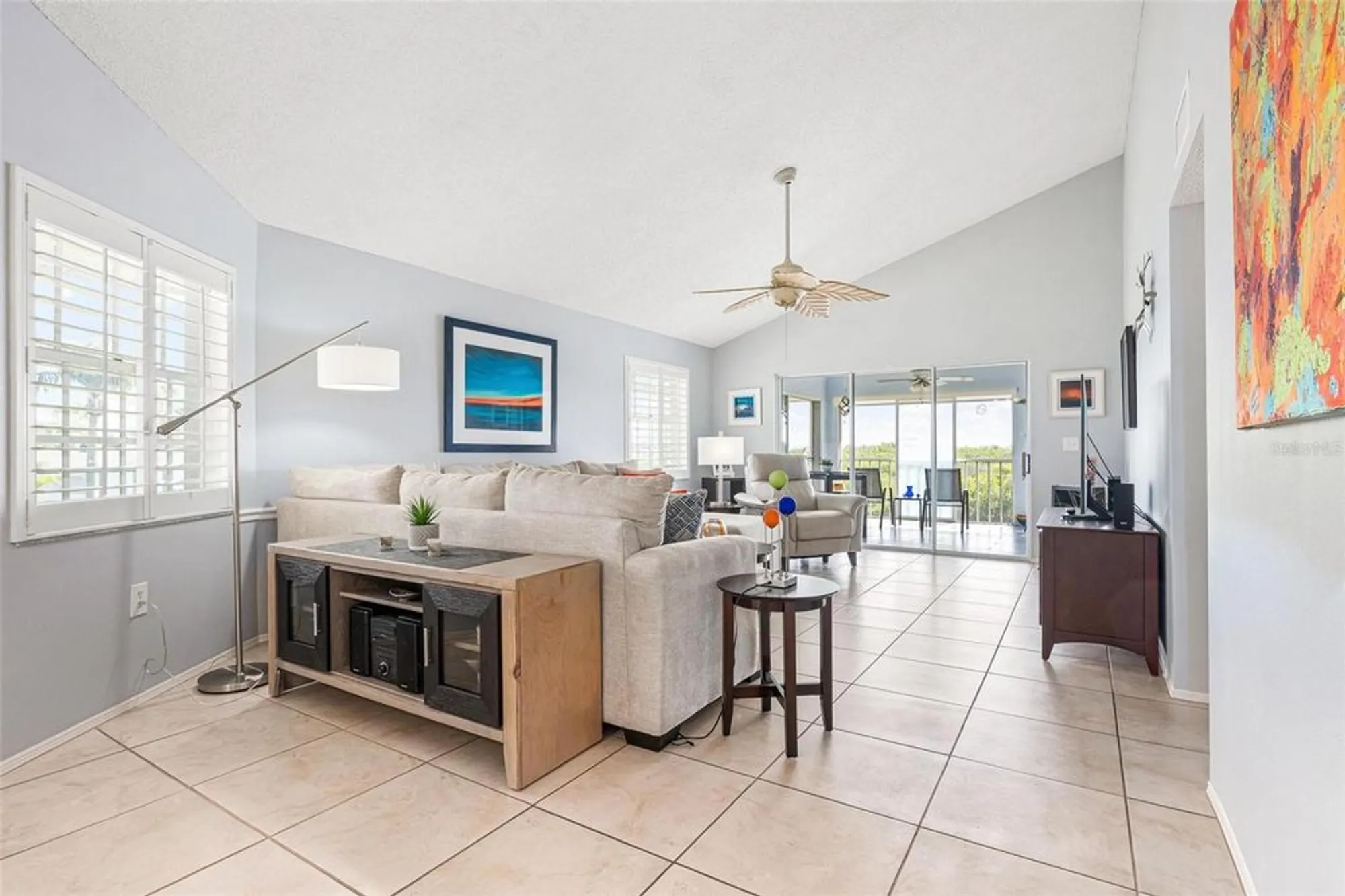 Property Slideshow image 7 of 53 | 1103 edgewater cir # 1103, Bradenton, FL, 34209