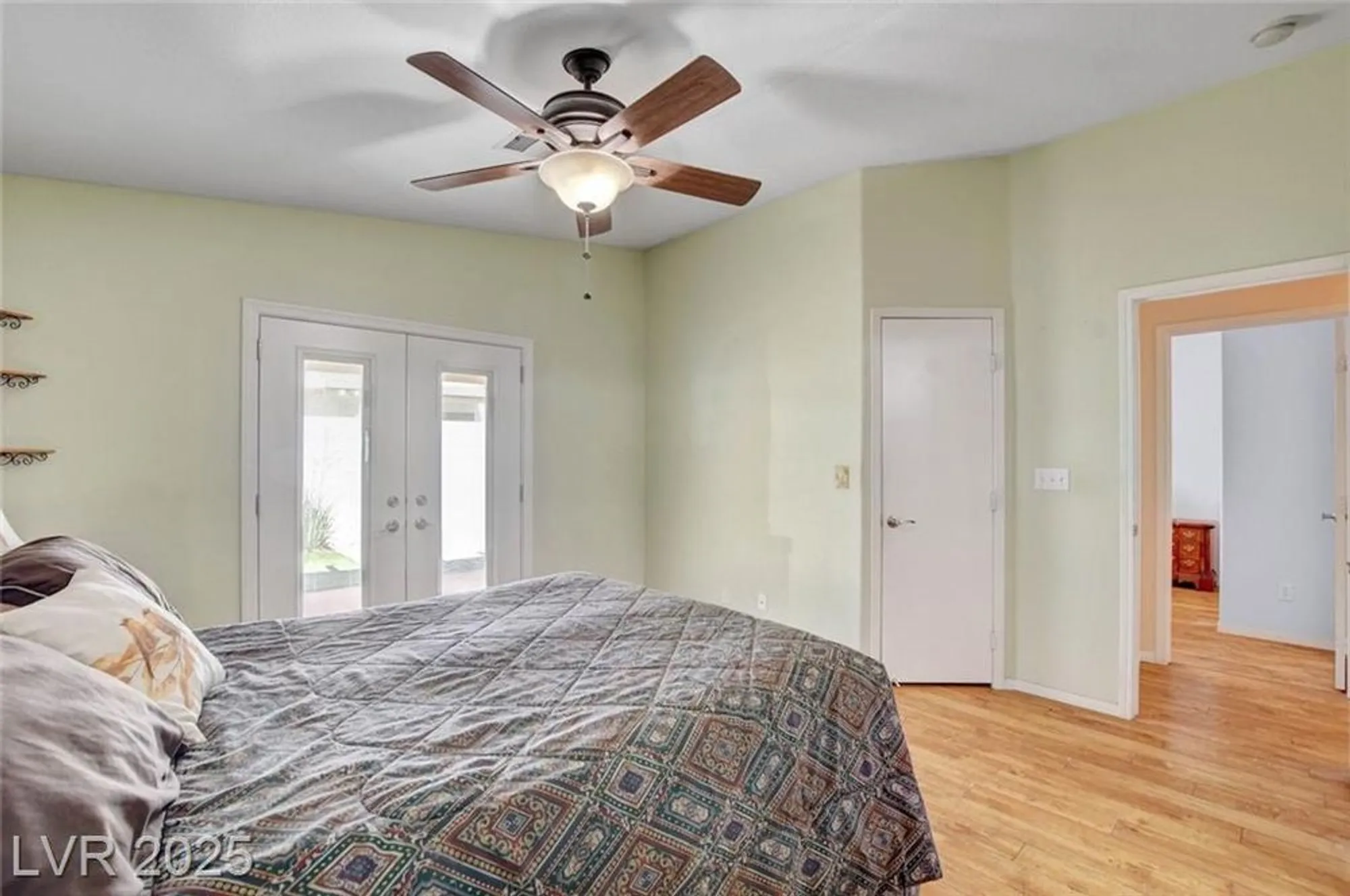 Property Slideshow image 22 of 56 | 5043 mascaro dr, Las Vegas, NV, 89122