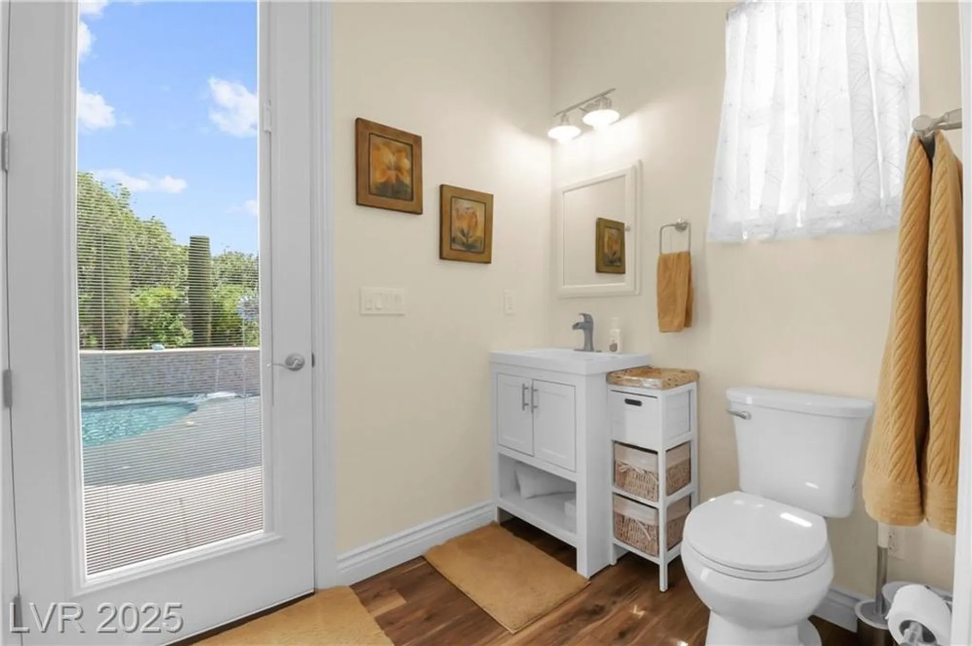 Property Slideshow image 17 of 45 | 4208 agosta luna pl, Las Vegas, NV, 89135