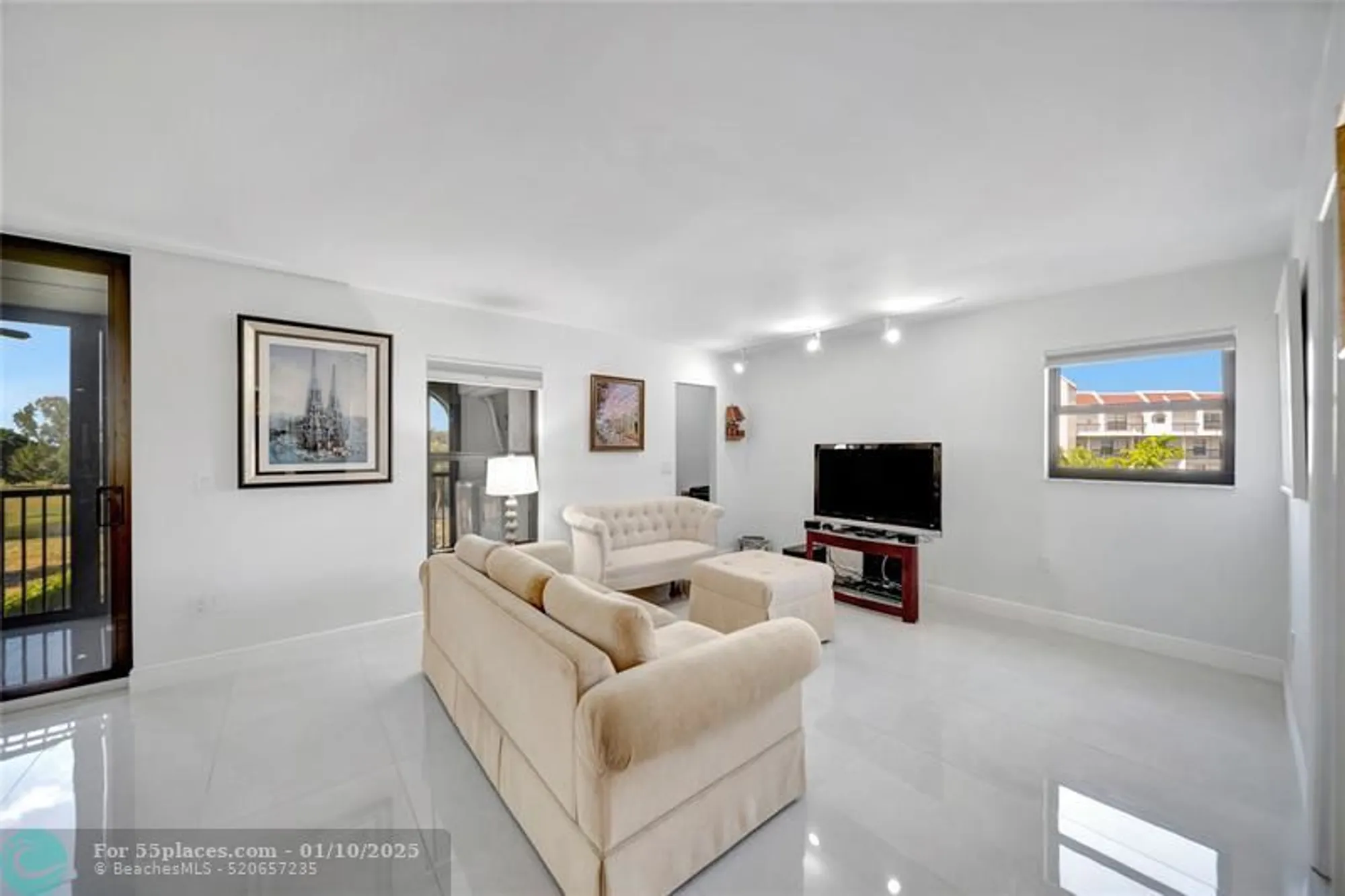 Property Slideshow image 19 of 67 | 3521 environ blvd b410, Lauderhill, FL, 33319