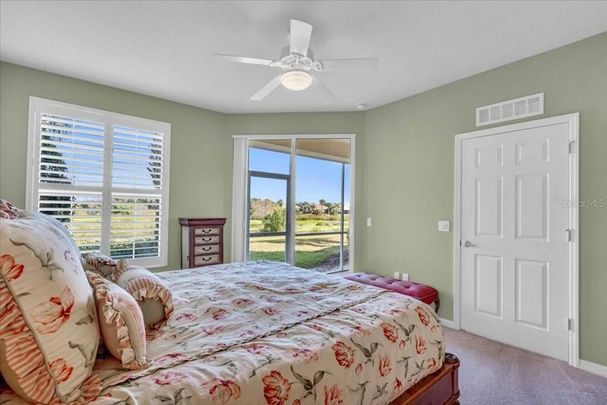 Property Slideshow image 11 of 24 | 1245 burgos dr 304, Sarasota, FL, 34238