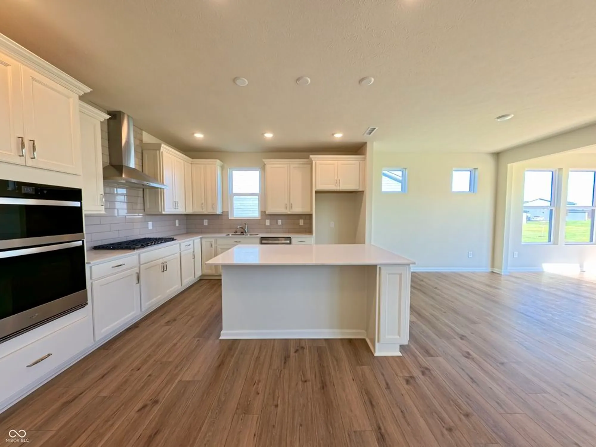 Property Slideshow image 23 of 61 | 811 daisy st, Greenwood, IN, 46143