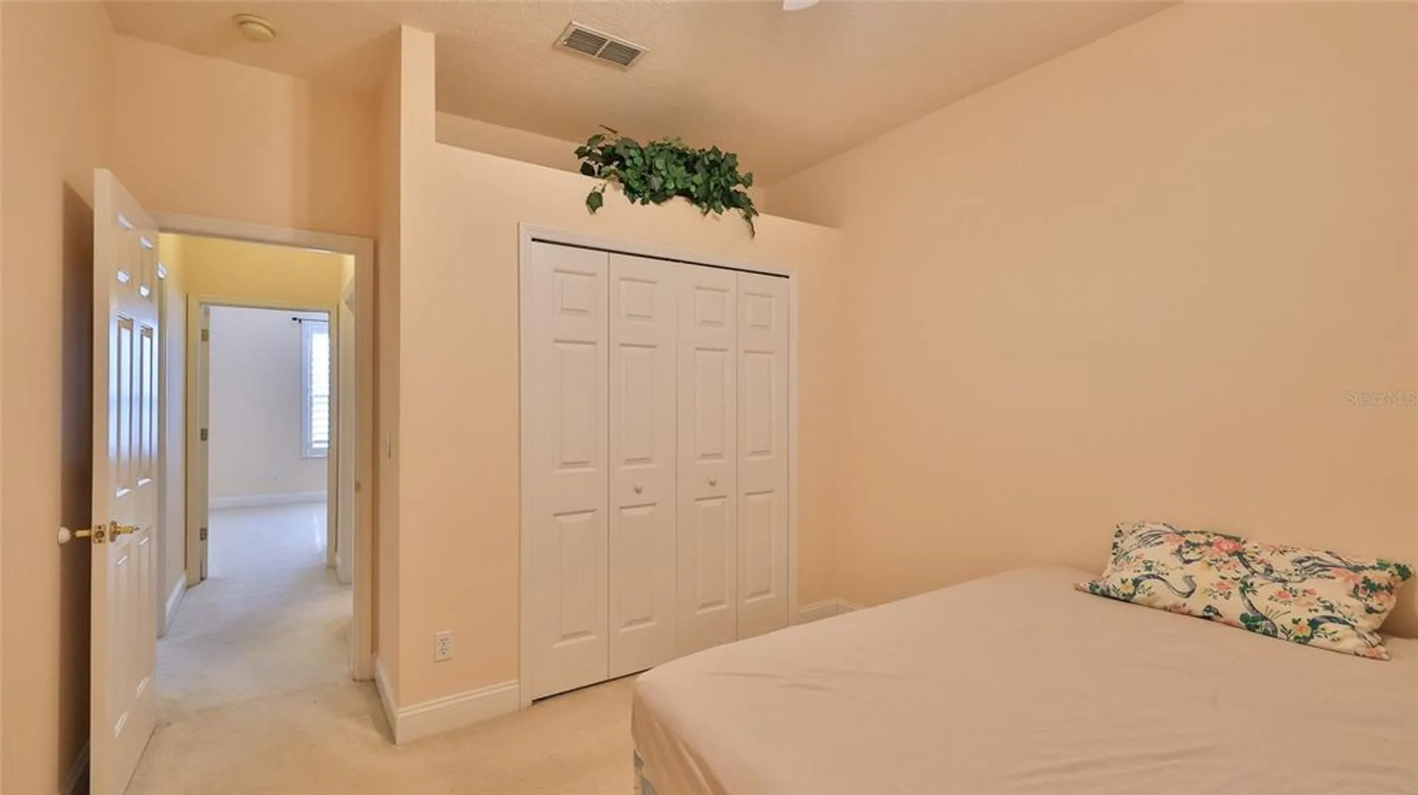 Property Slideshow image 36 of 48 | 3709 donegal cir, Ormond Beach, FL, 32174