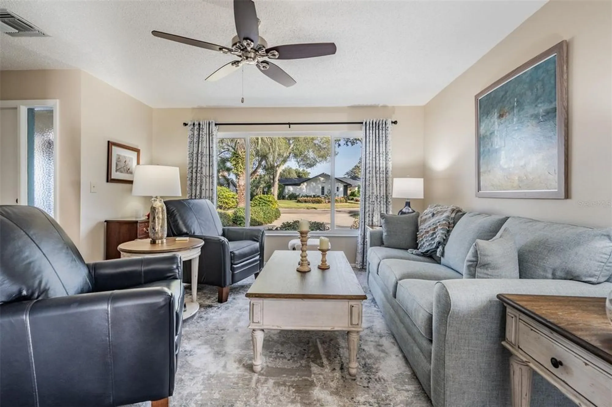 Property Slideshow image 7 of 38 | 2932 macalpin dr, Palm Harbor, FL, 34684