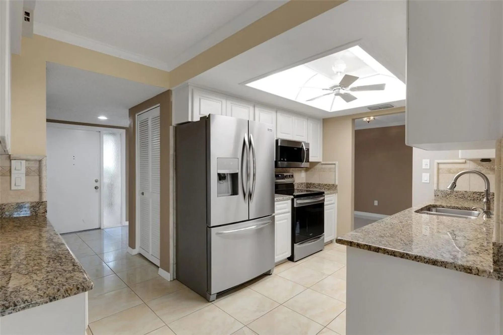 Property Slideshow image 20 of 90 | 3098 e dorchester dr, Palm Harbor, FL, 34684