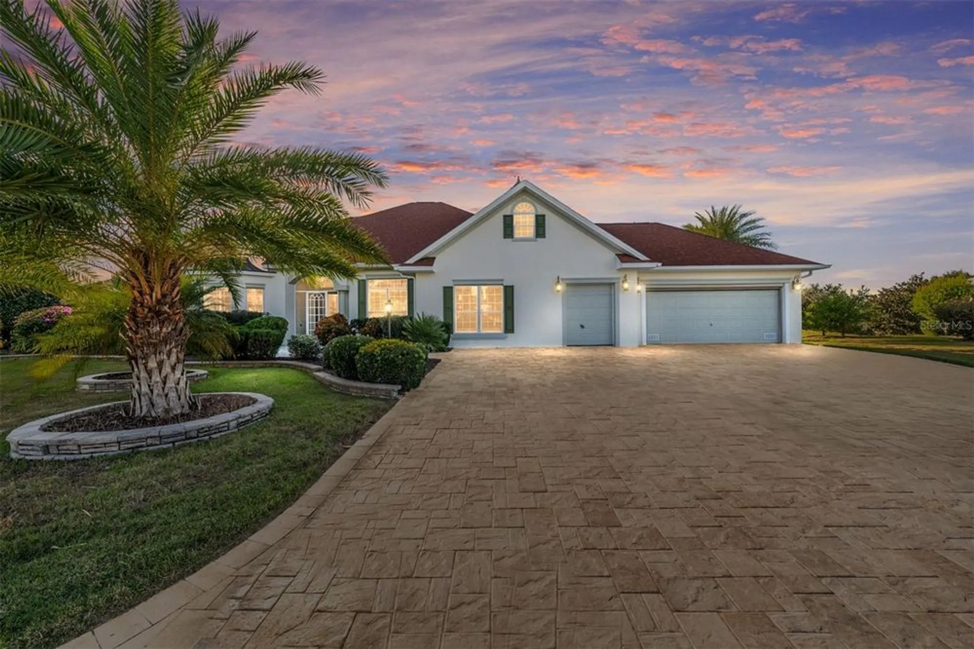Property Slideshow image 3 of 82 | 1345 harley cir, The Villages, FL, 32162