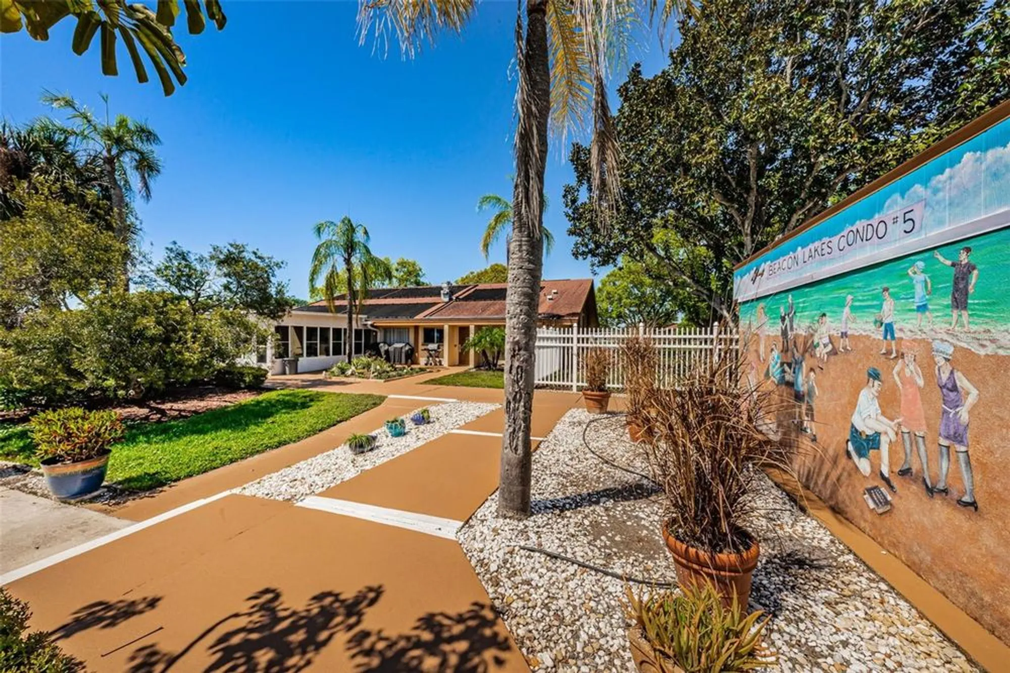 Property Slideshow image 64 of 89 | 3847 lighthouse way # 3847, New Port Richey, FL, 34652