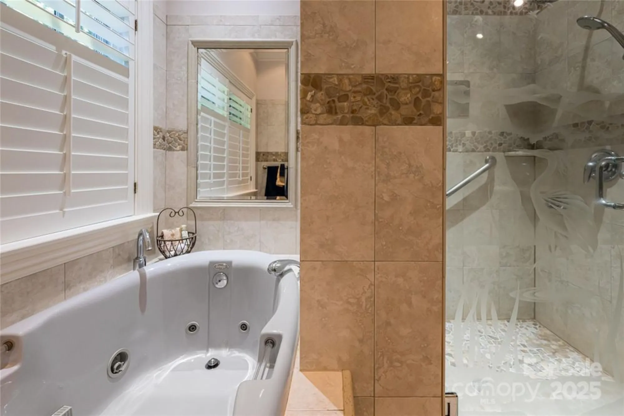 Property Slideshow image 28 of 48 | 1006 coves pheasant ct, Biltmore Lake, NC, 28715