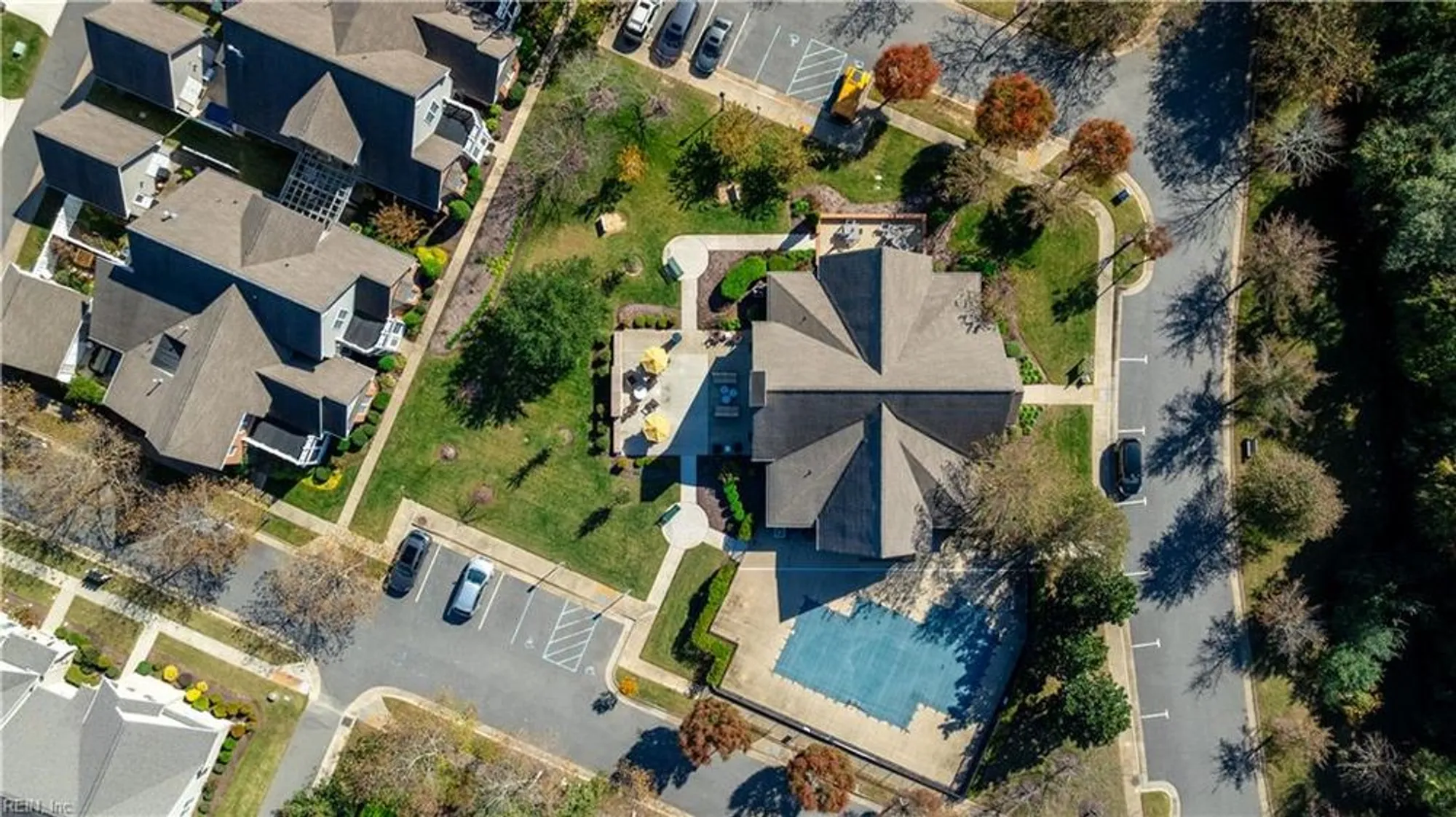 Property Slideshow image 32 of 42 | 104 cathedral st # 39-1, Smithfield, VA, 23430