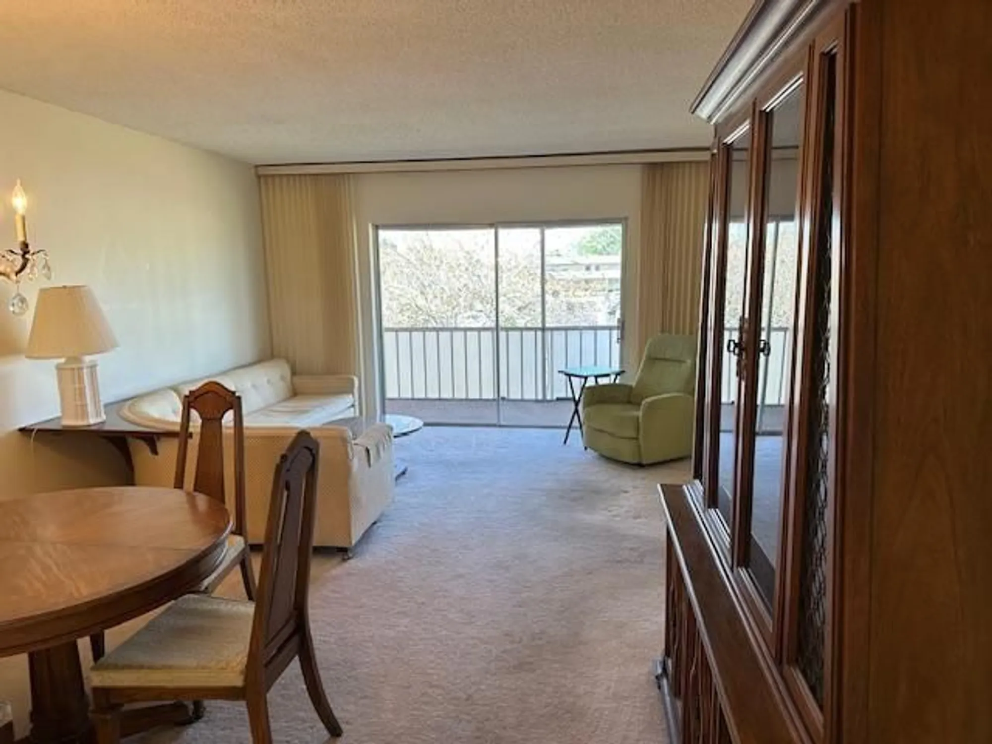 Property Slideshow image 4 of 25 | 7805 w atlantic blvd 202, Margate, FL, 33063