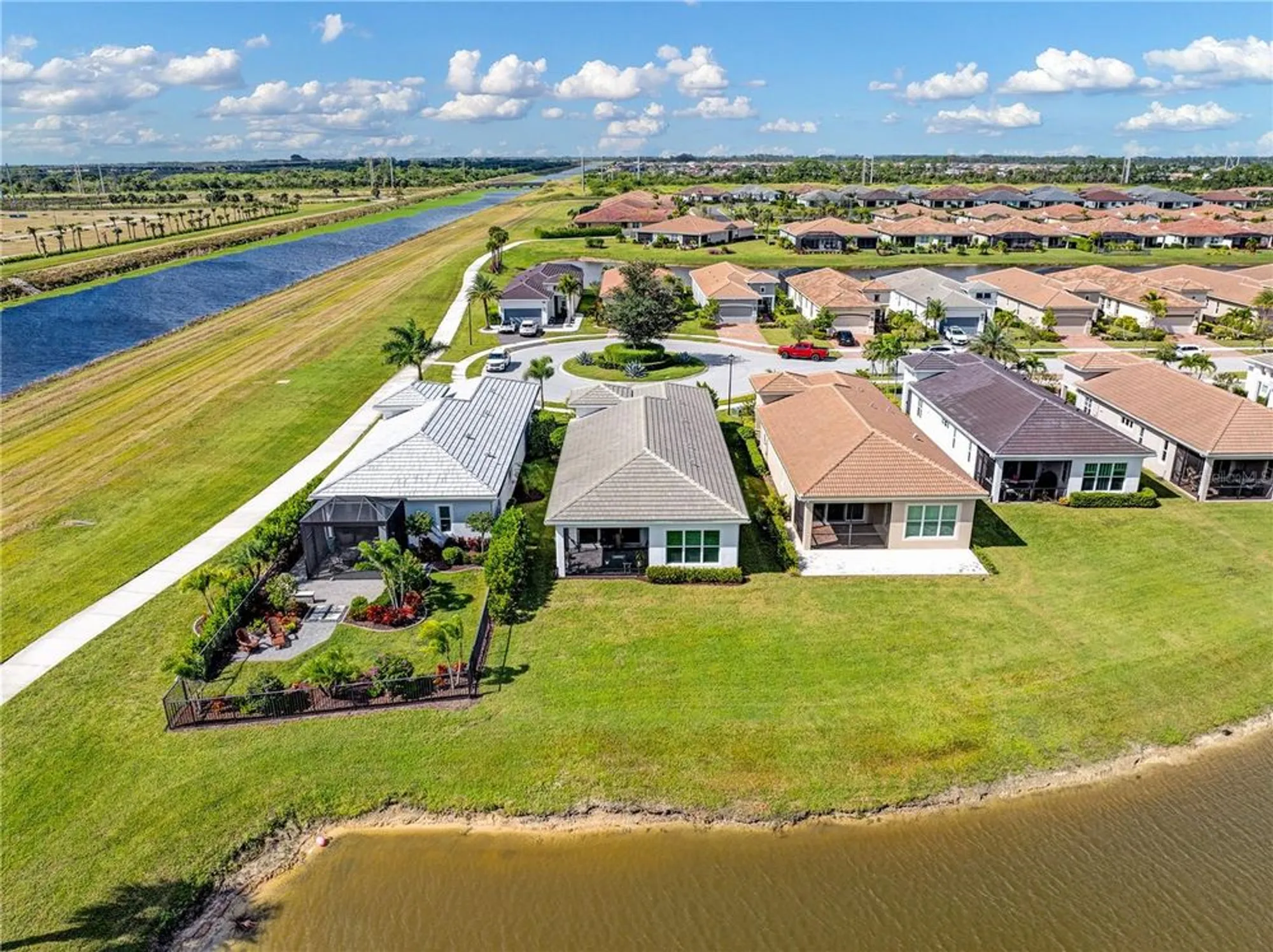 Property Slideshow image 20 of 45 | 25007 sw alberti way, Port St Lucie, FL, 34986