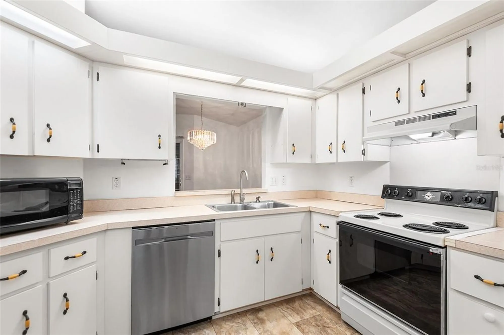 Property Slideshow image 6 of 14 | 8297 sw 108th loop, Ocala, FL, 34481