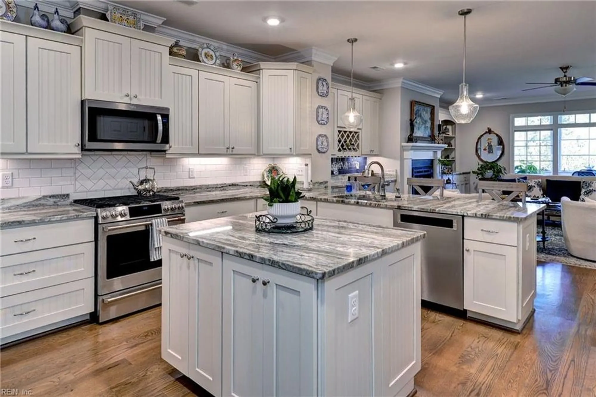 Property Slideshow image 9 of 47 | 180 alwoodley will, Williamsburg, VA, 23188