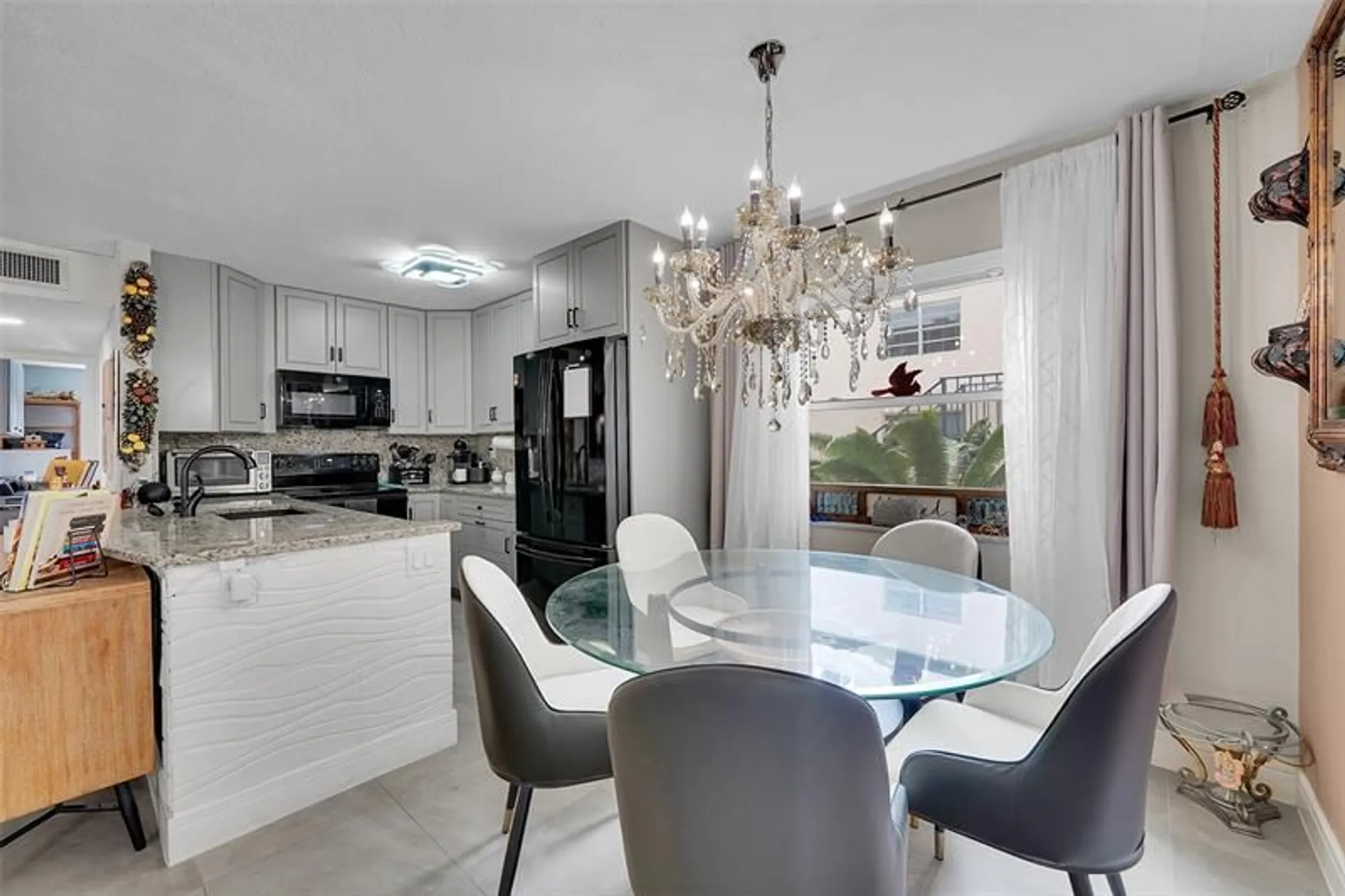 Property Slideshow image 2 of 34 | 163 flanders d # 163, Delray Beach, FL, 33484