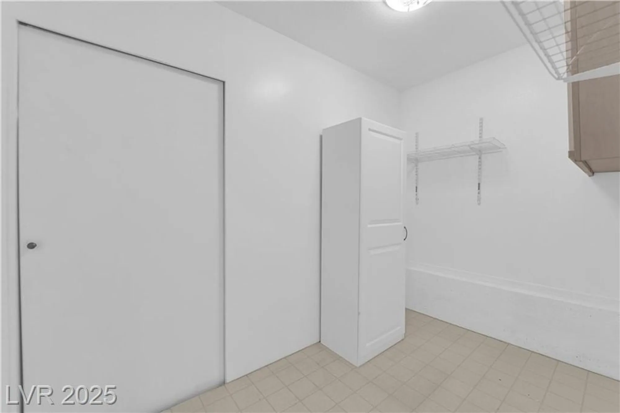 Property Slideshow image 25 of 40 | 9424 gold mountain dr, Las Vegas, NV, 89134