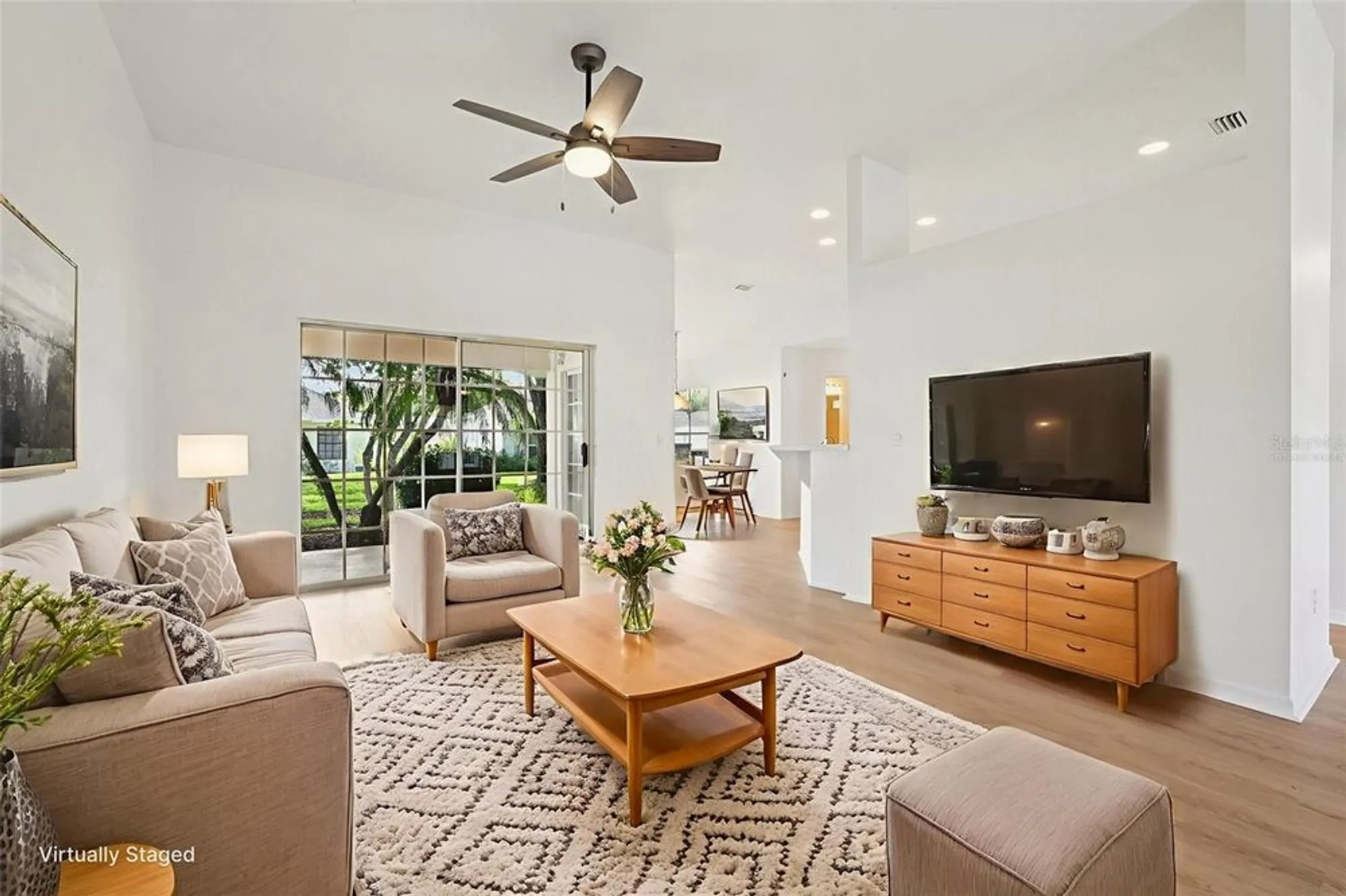 Property Slideshow image 6 of 41 | 512 juniper way, Tavares, FL, 32778