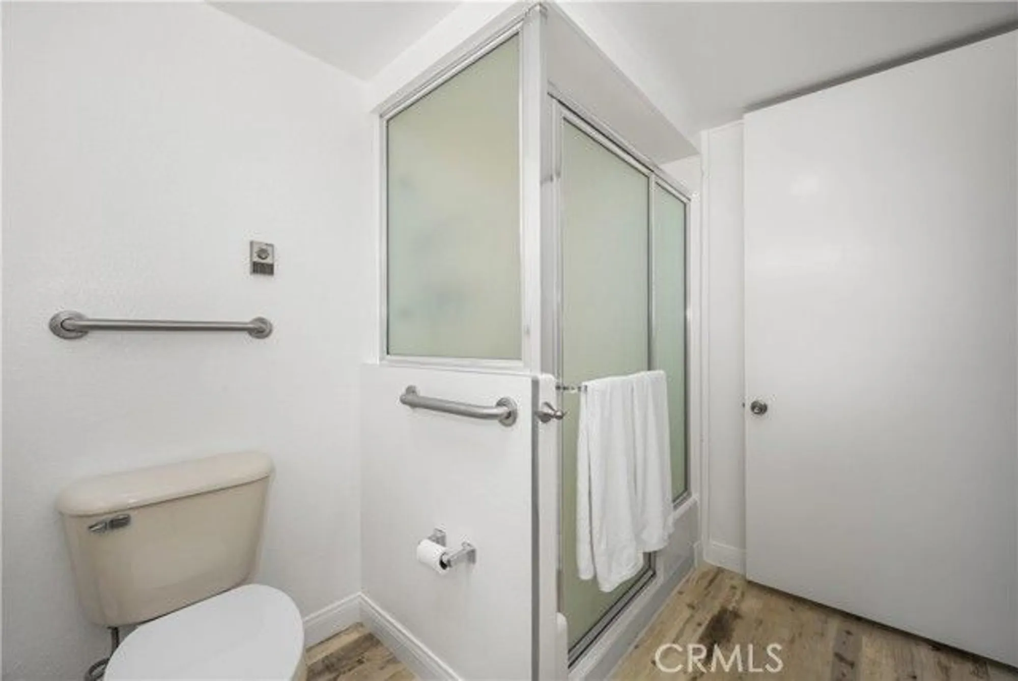 Property Slideshow image 34 of 38 | 13311 del monte dr apt 32d, Seal Beach, CA, 90740