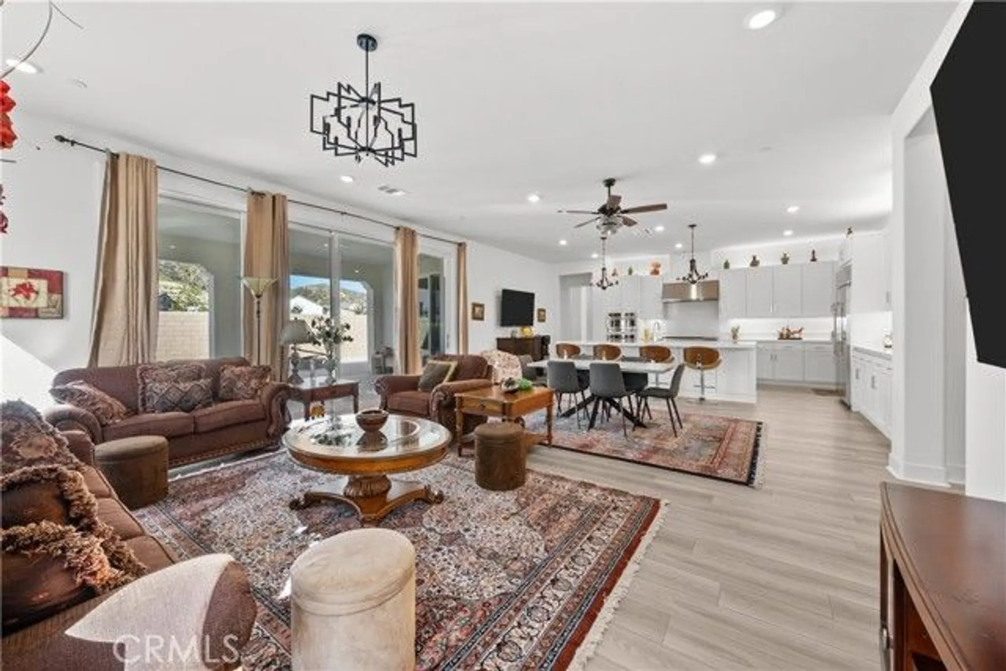 Property Slideshow image 13 of 46 | 24513 via sendero, Valencia, CA, 91354