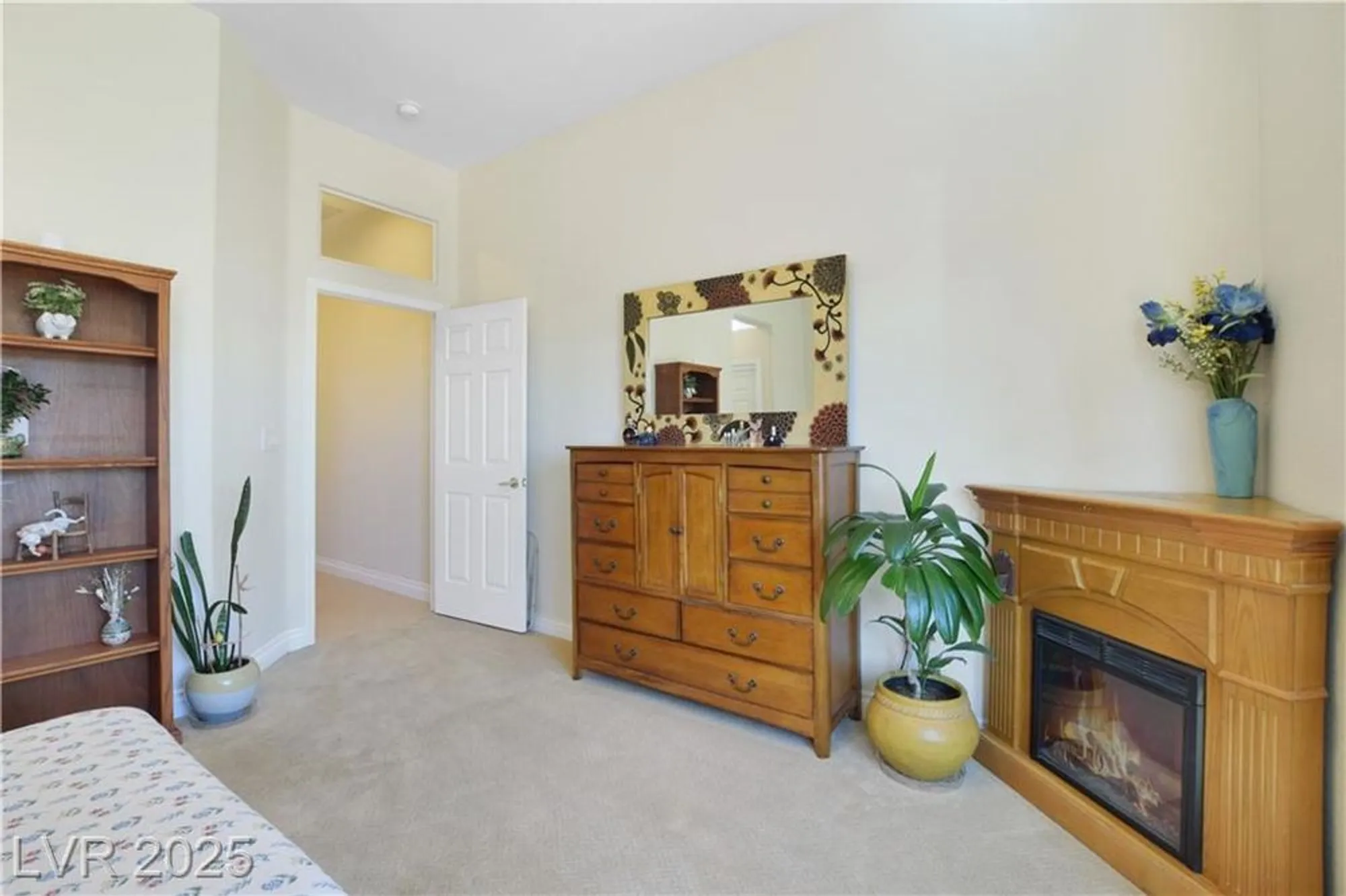 Property Slideshow image 20 of 40 | 2332 rumriver st, Las Vegas, NV, 89134