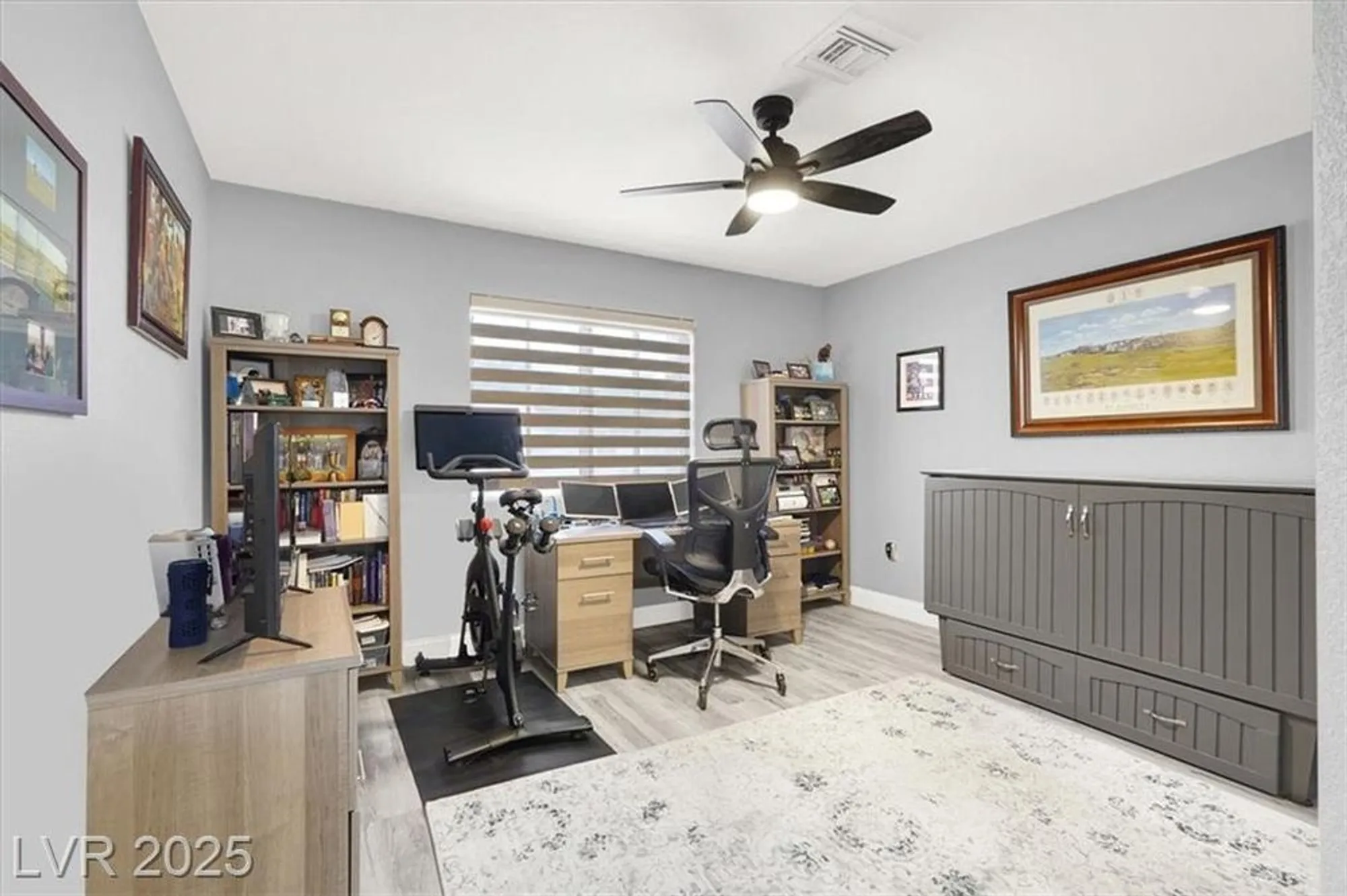 Property Slideshow image 19 of 26 | 2408 dove valley ct, Las Vegas, NV, 89134