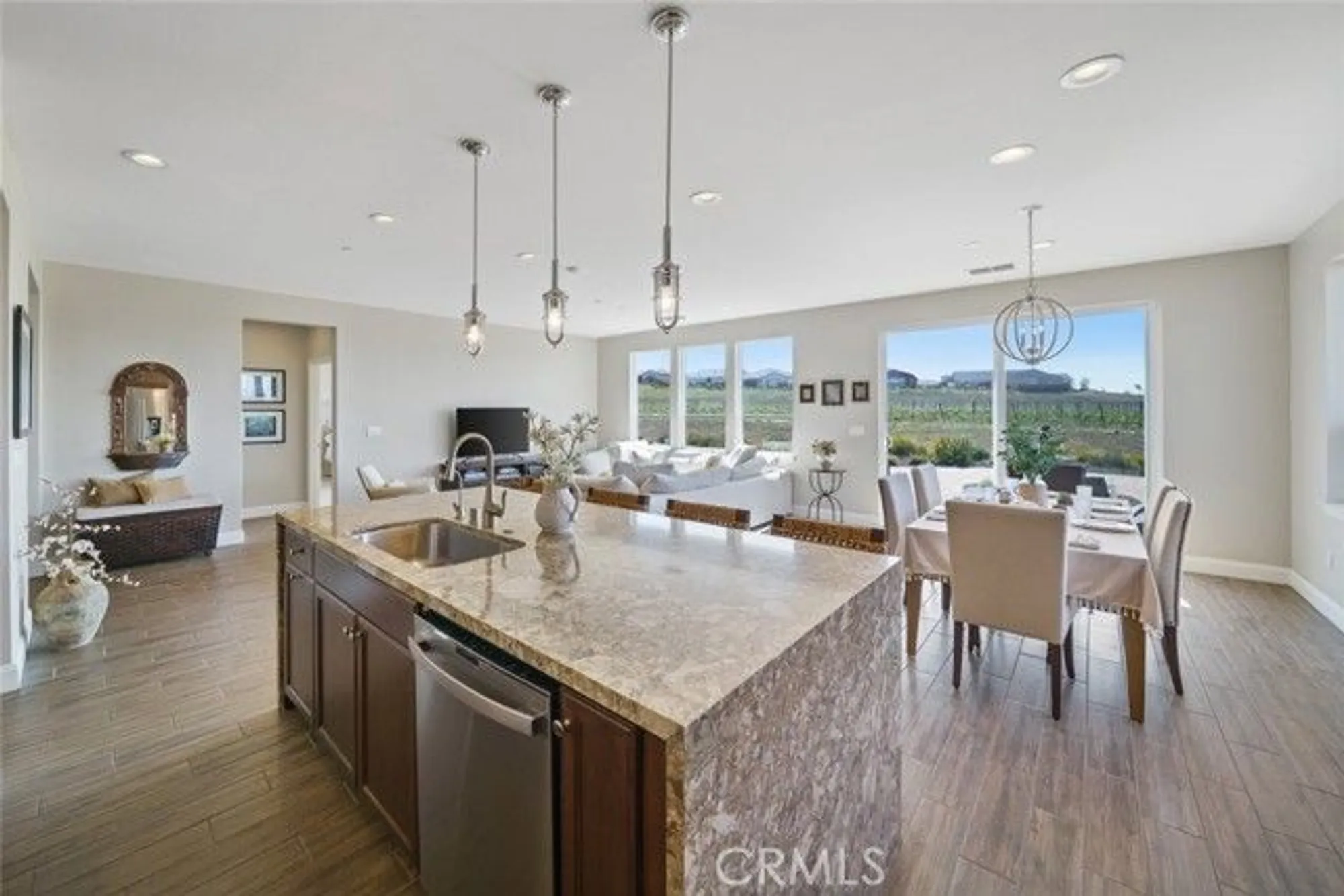 Property Slideshow image 13 of 75 | 1245 justin ln, Nipomo, CA, 93444