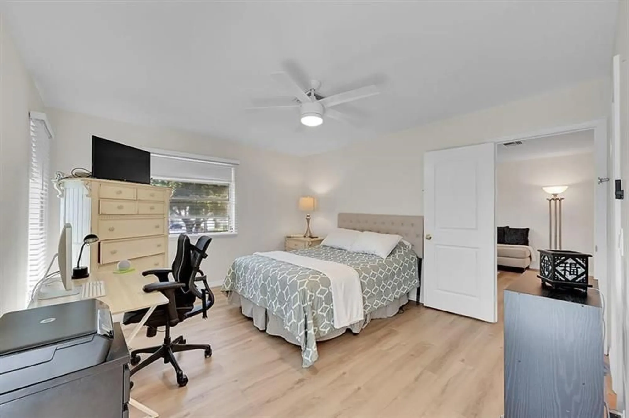 Property Slideshow image 17 of 32 | 1001 flame vine ave apt 201, Delray Beach, FL, 33445