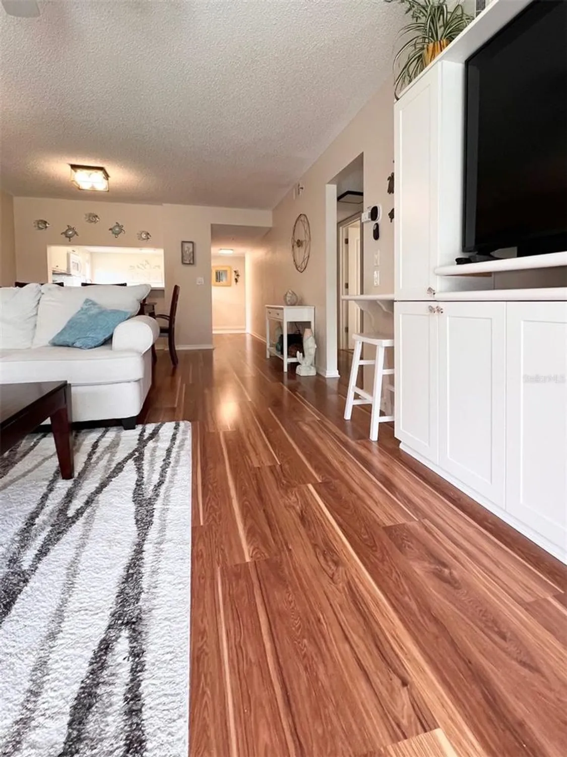 Property Slideshow image 8 of 46 | 6501 stone river rd 203, Bradenton, FL, 34203