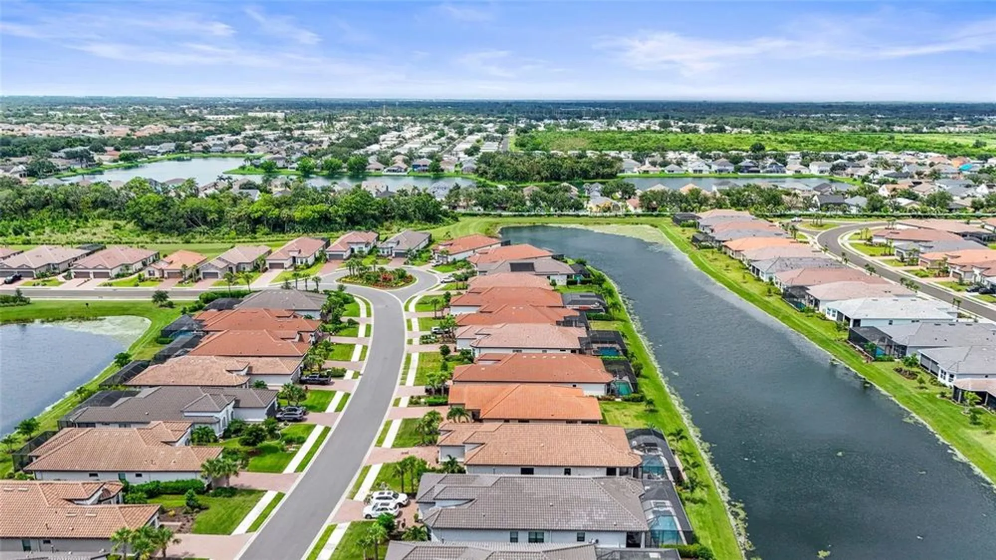 Property Slideshow image 53 of 84 | 6253 mesa gln, Bradenton, FL, 34203